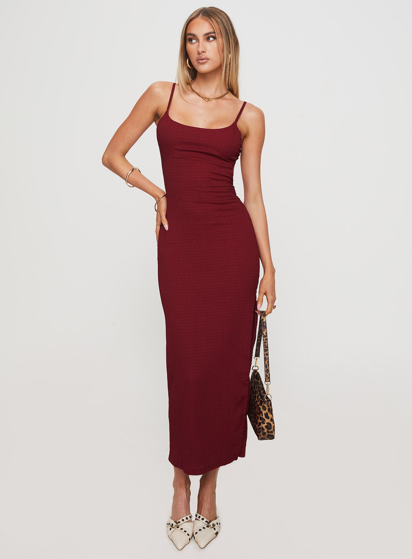 Elestria Maxi Dress Burgundy Outlet Order