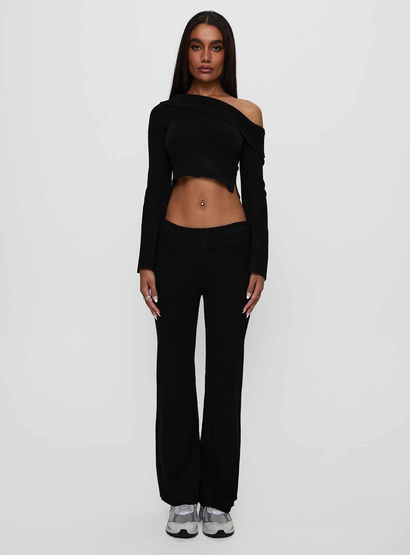 Sina Off The Shoulder Top Black Clearance For Nice