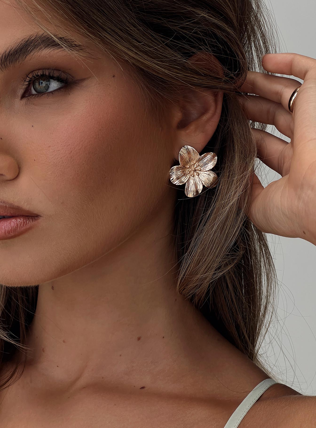 Posie Earrings Gold Discount Online Online