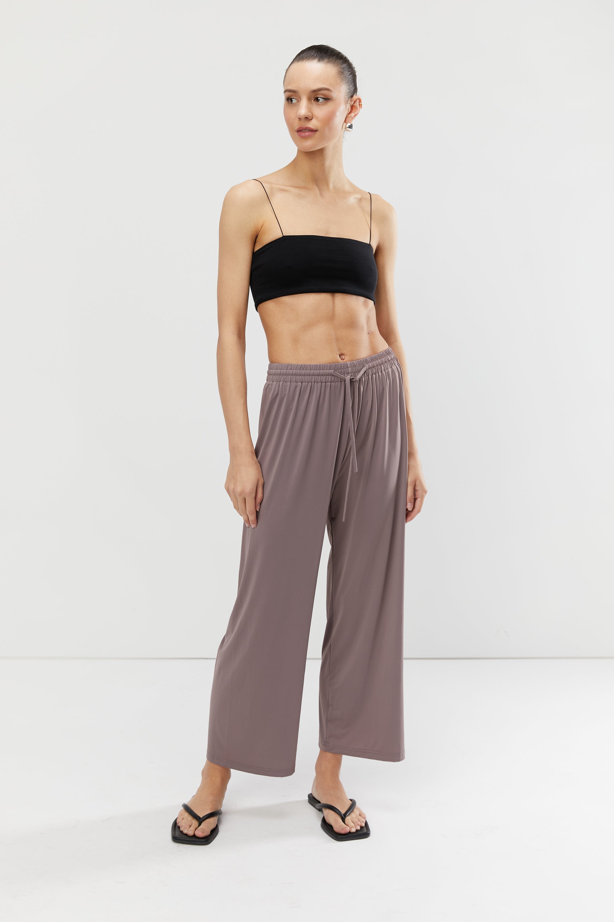 NYLON WIDE LEG PANT Outlet Exclusive