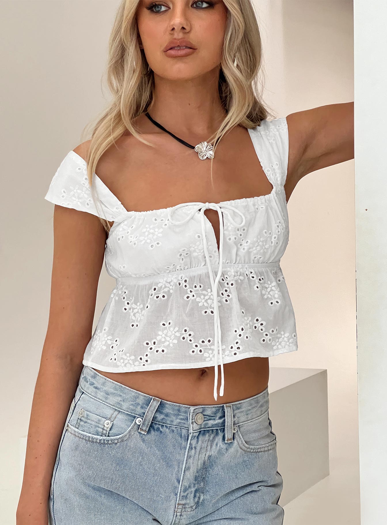 Annita Top White Cheap Visit