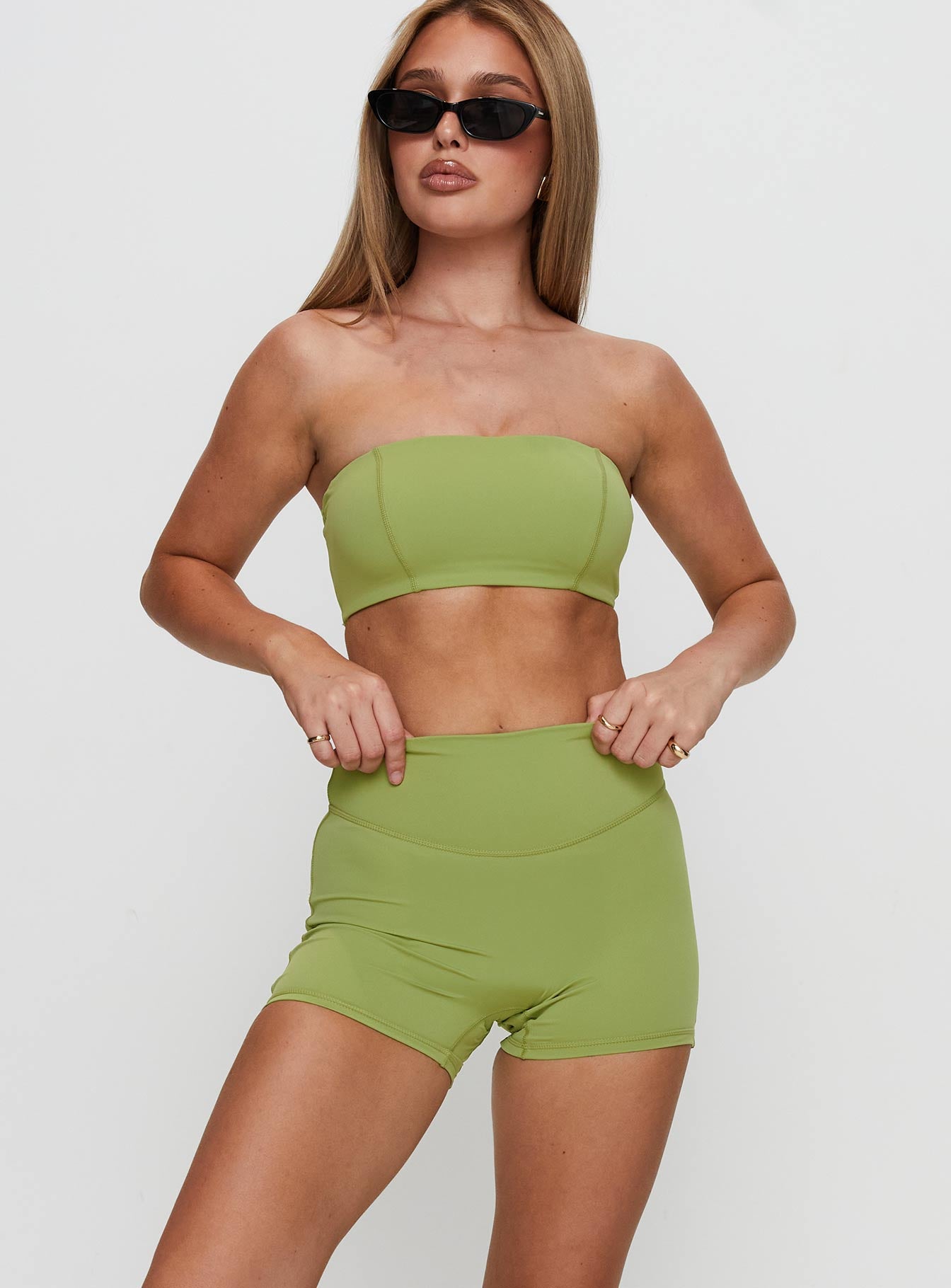 Touchdown Active Contour Short Green Sale Comfortable