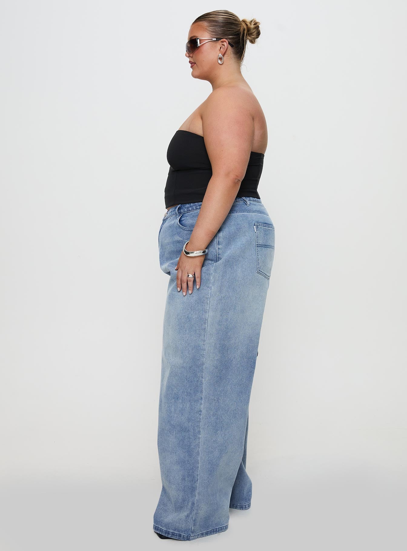 Naylor Wide Leg Jeans Light Wash Denim Curve Outlet Store Locations