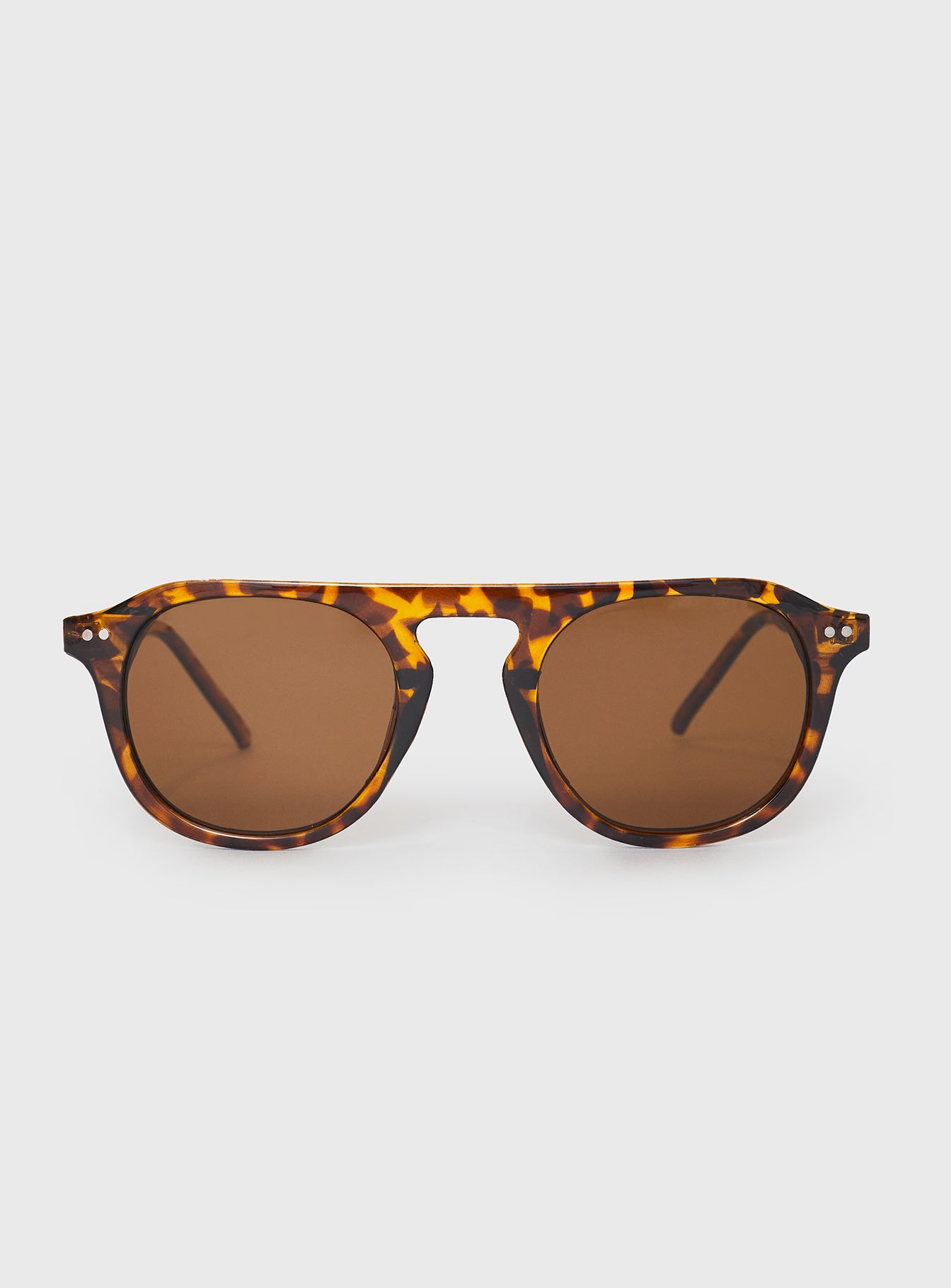 Matilda Sunglasses Tort Huge Surprise