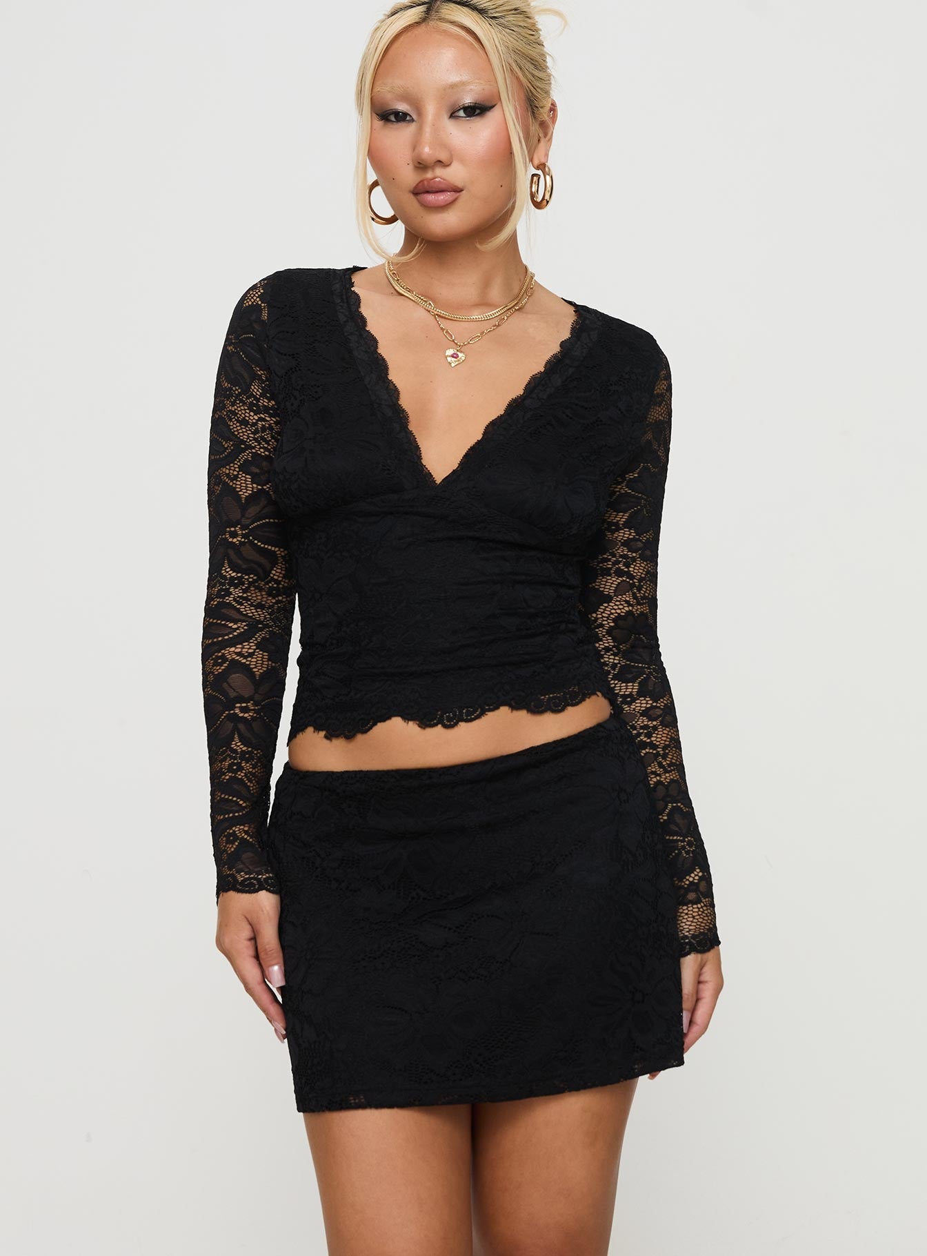 Morgynne Lace V Neck Set Black Sale With Credit Card