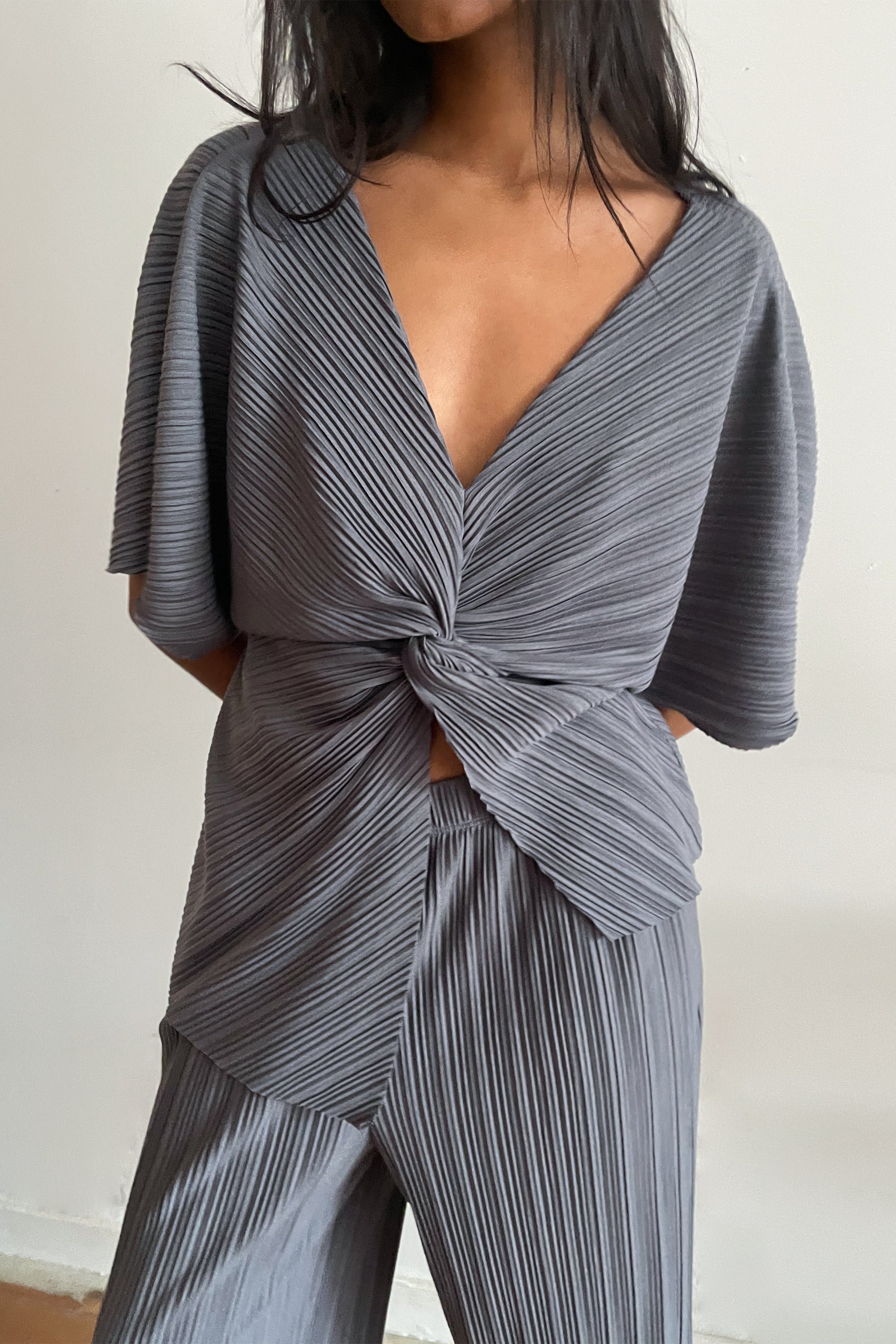 PLEATED FRONT TWIST TOP Supply Sale Online