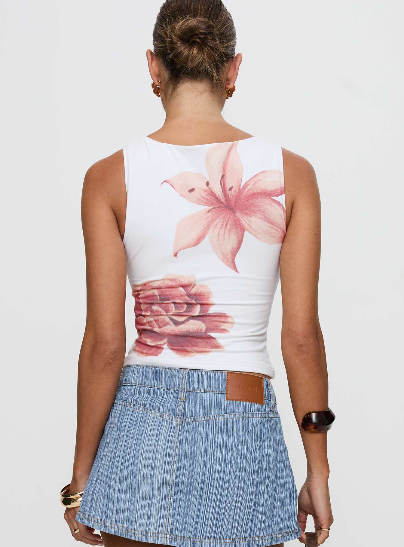 Pegasus Boat Neck Top White Floral Looking For Online