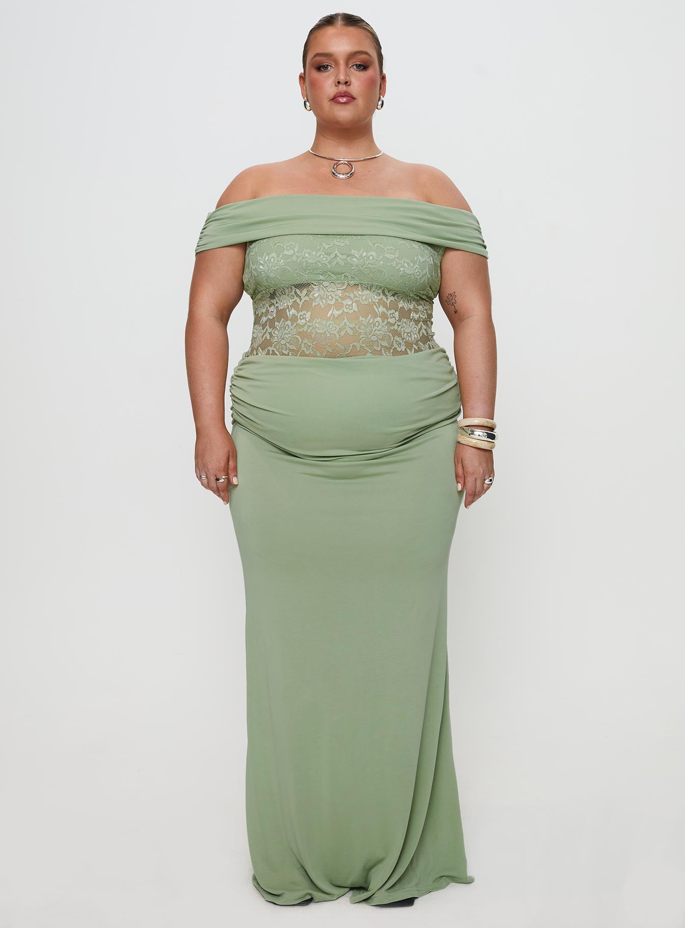 Gwendolen Off The Shoulder Maxi Dress Green Curve Cheap Sale Choice