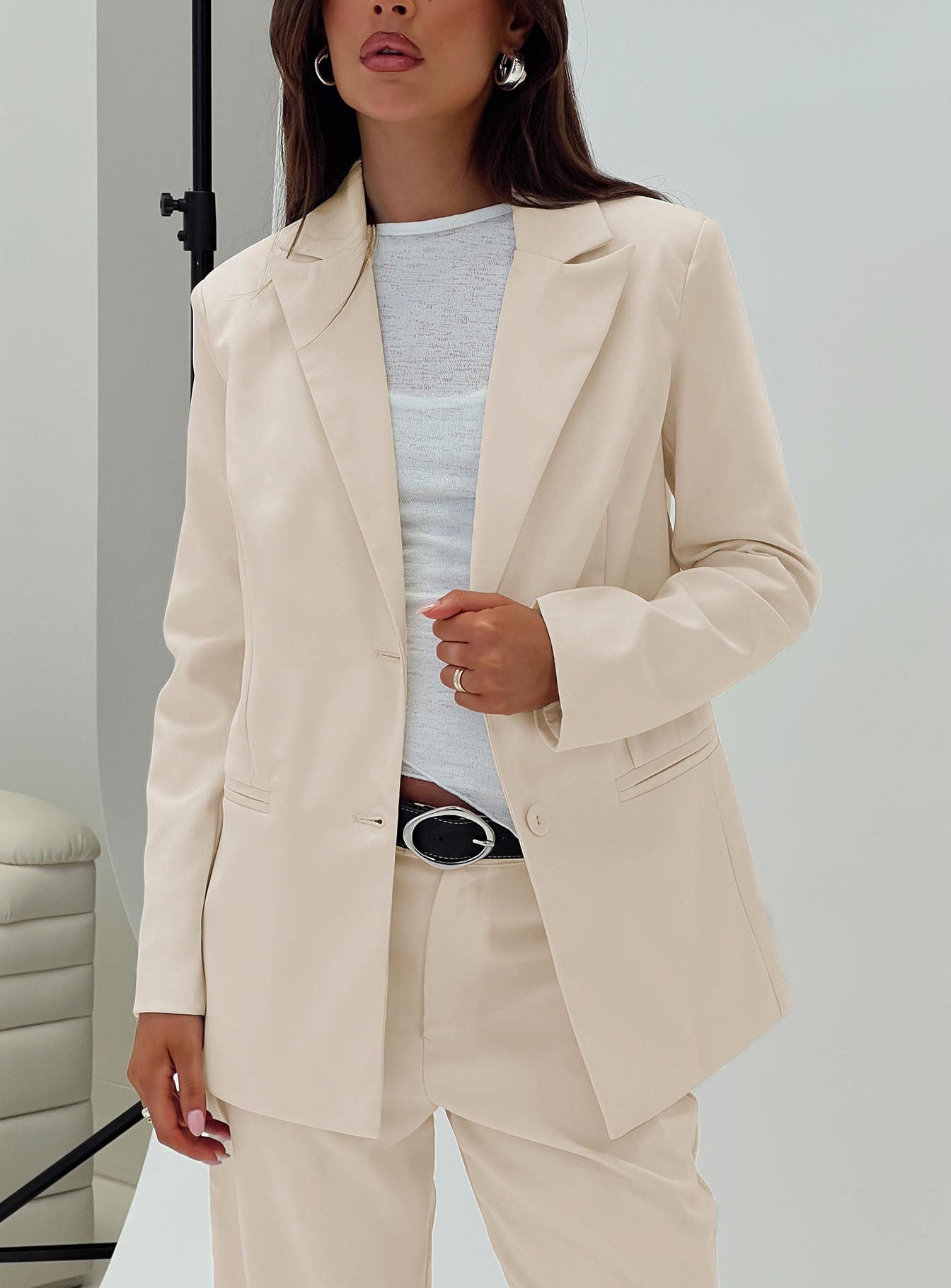 Crowd Pleaser Oversized Blazer Cream Sale Cheapest Pice