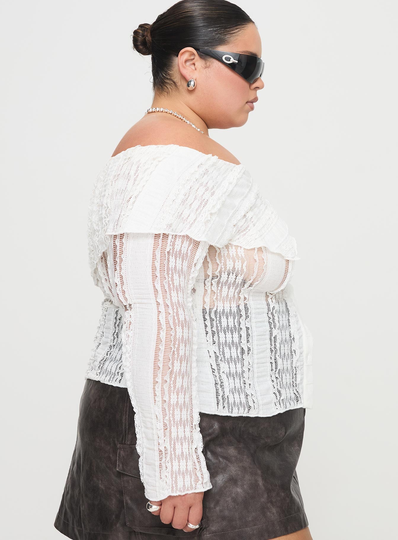 Lisbeth Off The Shoulder Top White Curve Get Authentic Sale Online