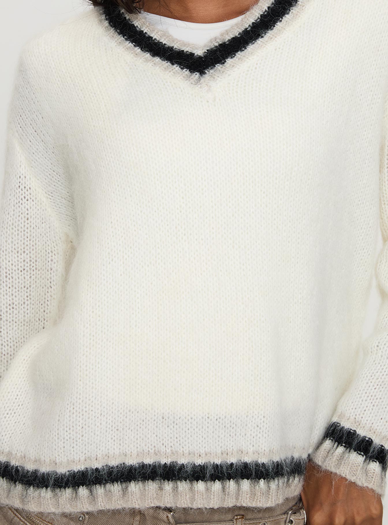 Federation V Neck Knit Sweater White Buy Online Cheap Pice