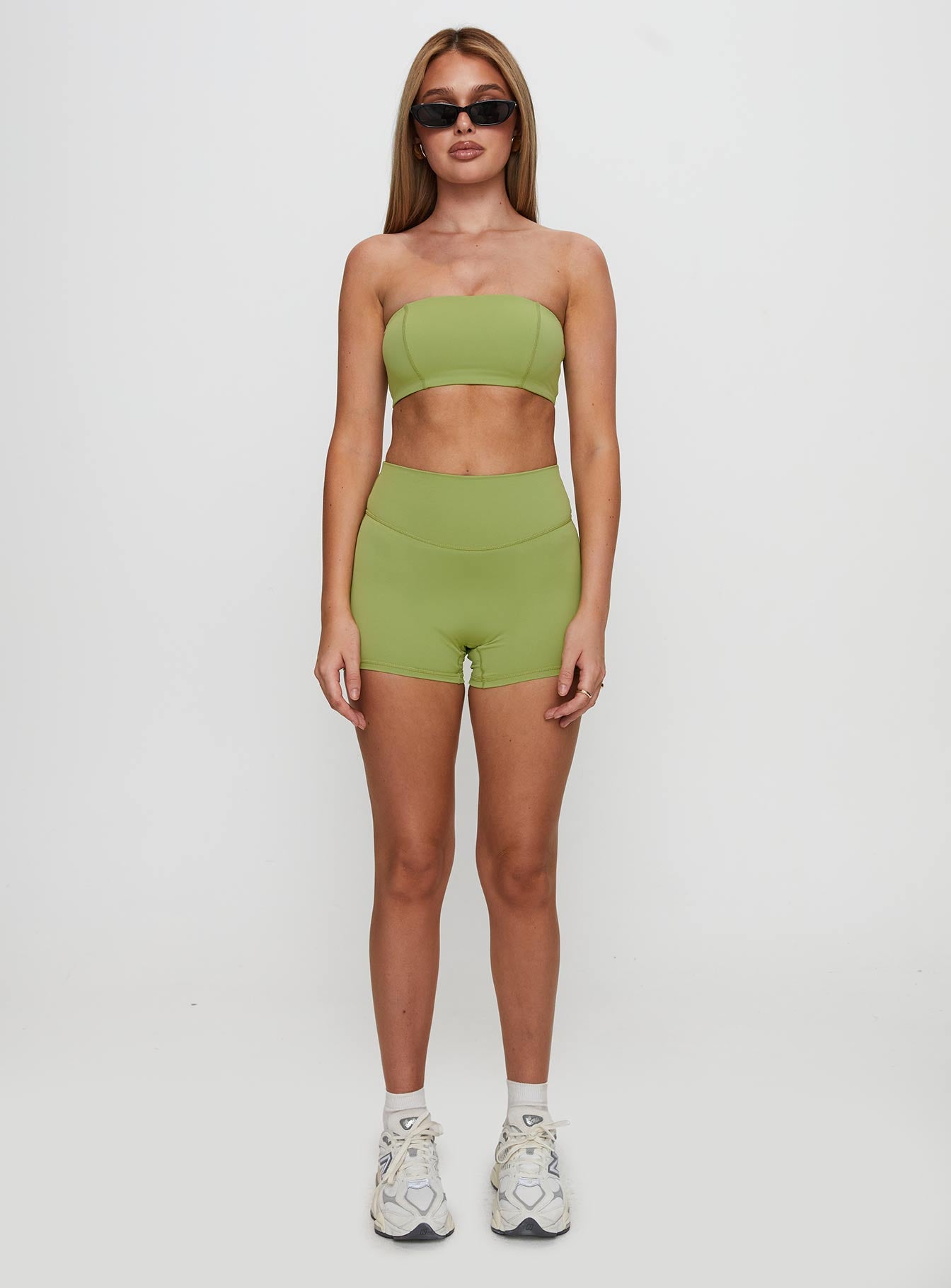 Touchdown Active Contour Short Green Sale Comfortable