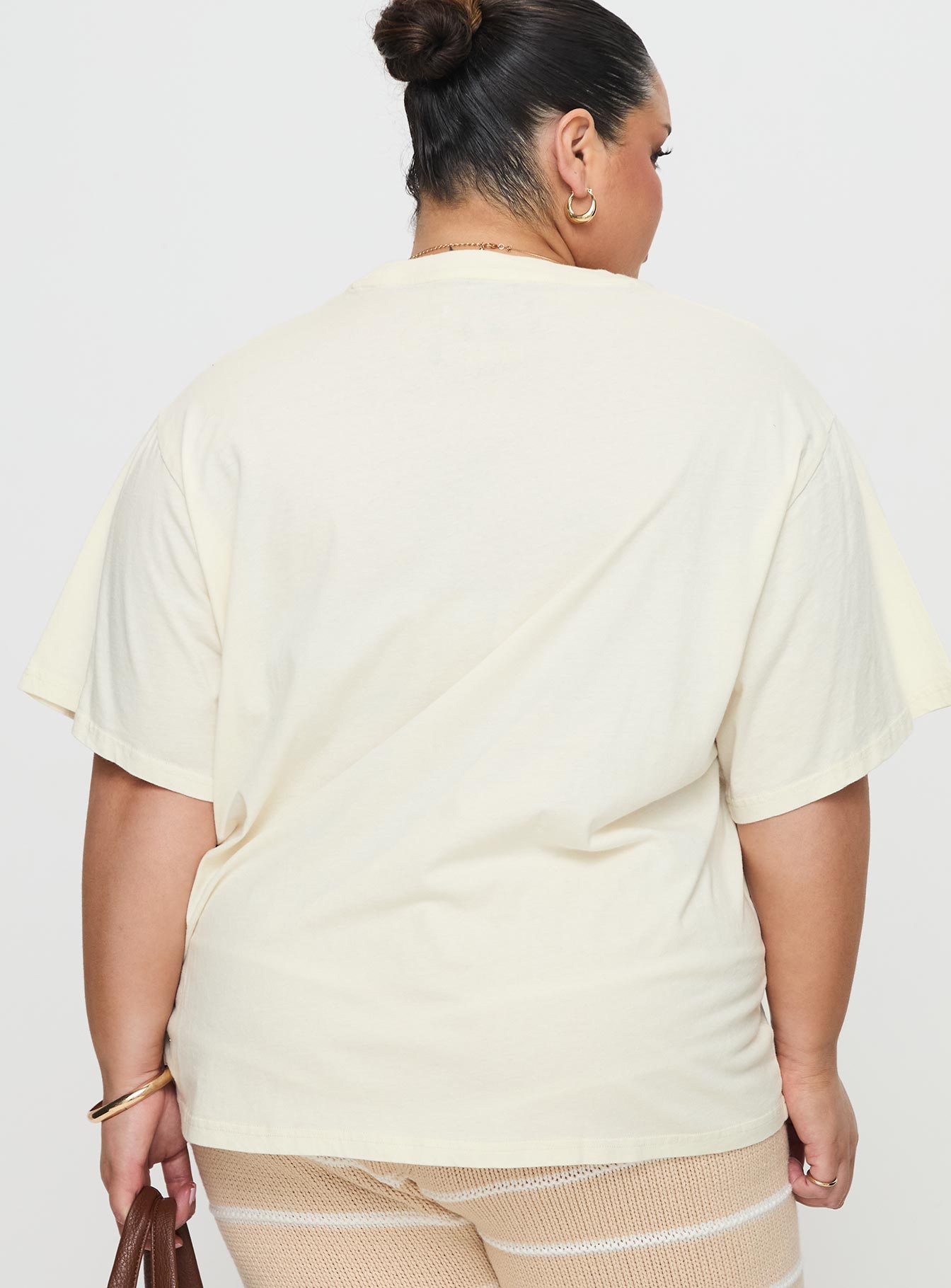 Local Produce Tee Cream Curve Cheap Sale With Mastercard