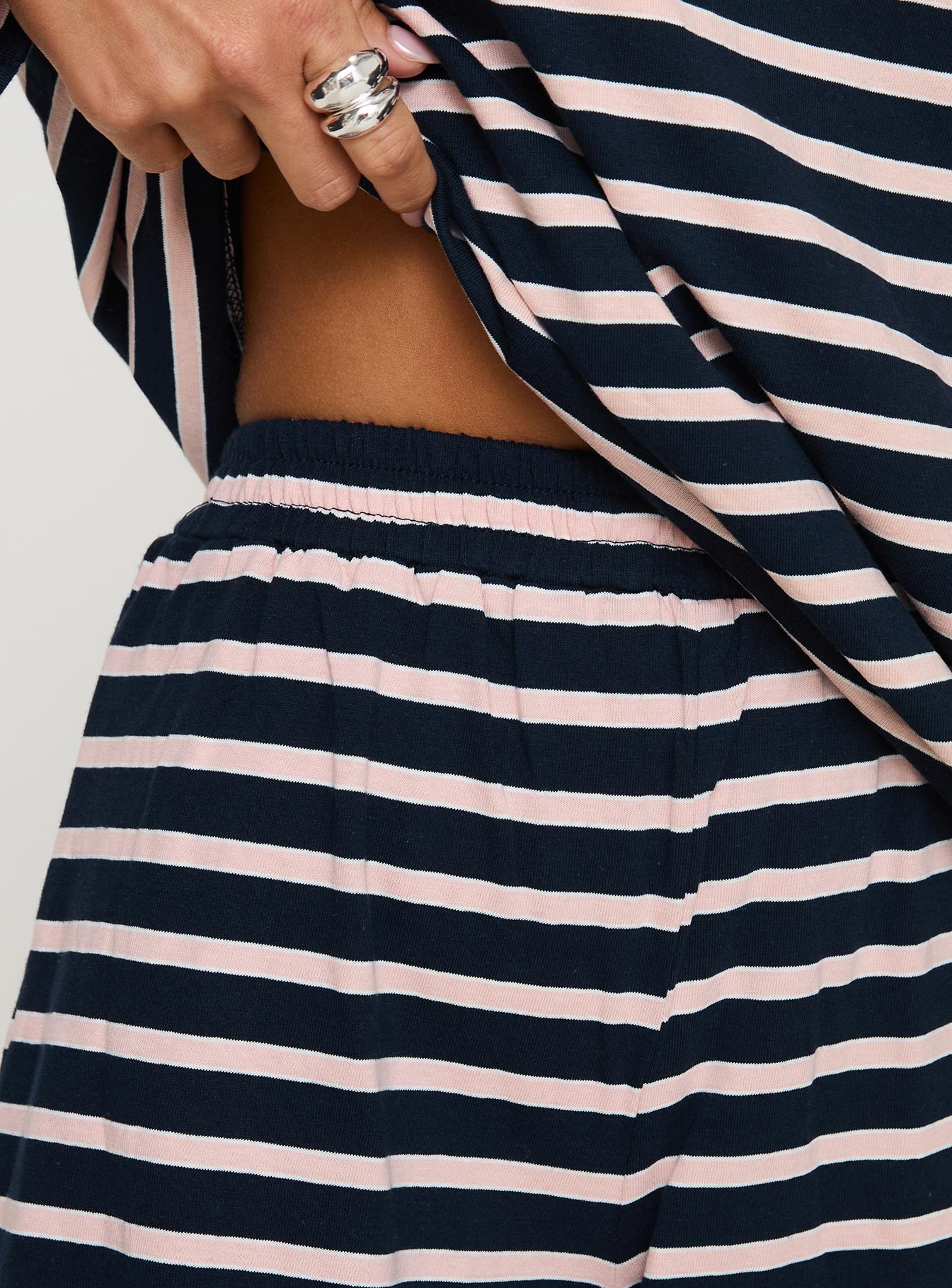 Olive Branch Set Navy / Pink Stripe Fast Delivery For Sale