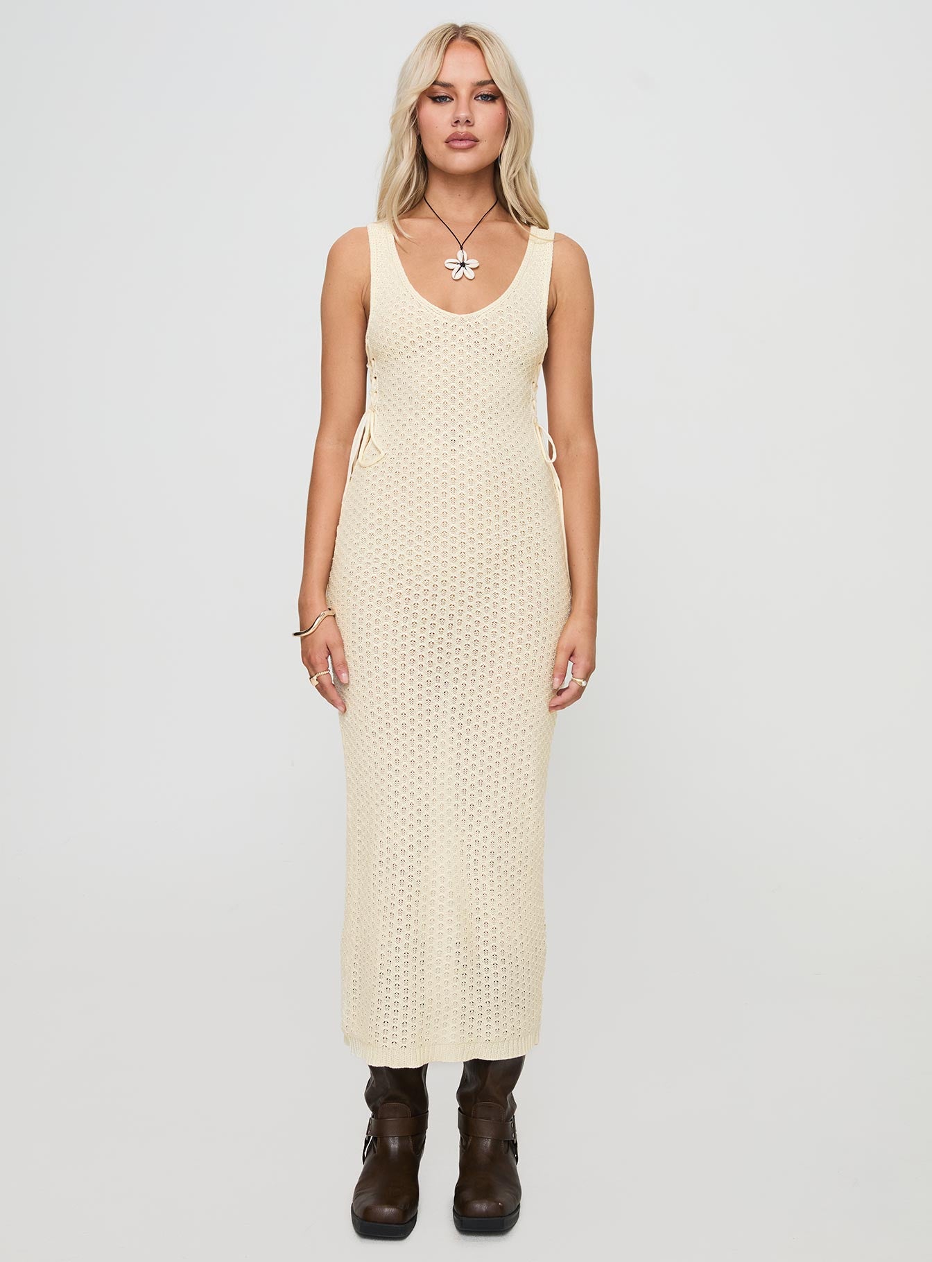 Cosmoth Maxi Dress Cream Cheap Online Store