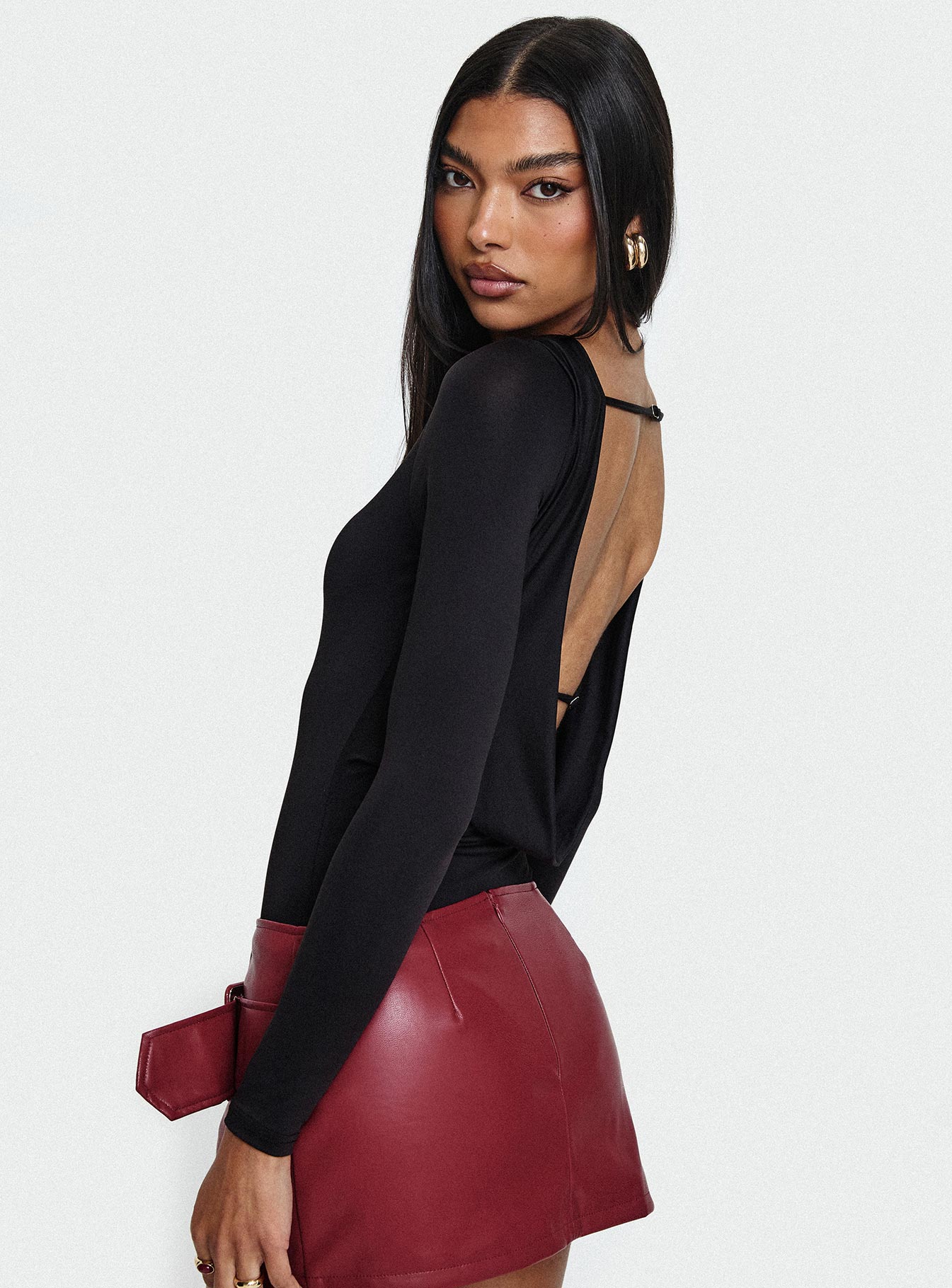 Quinby Backless Long Sleeve Bodysuit Good Selling Online