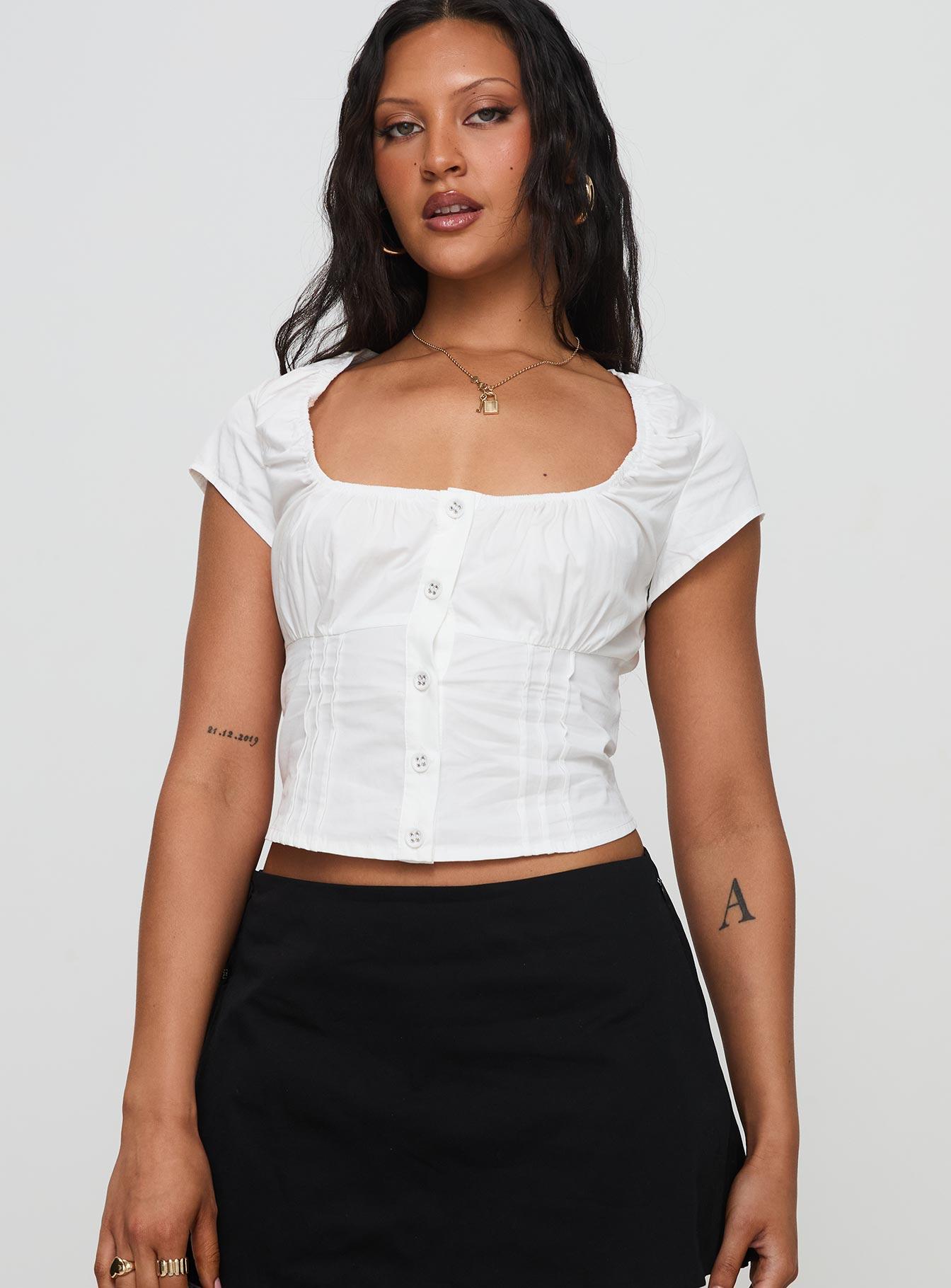 Mikaelson Top White Discount Cost