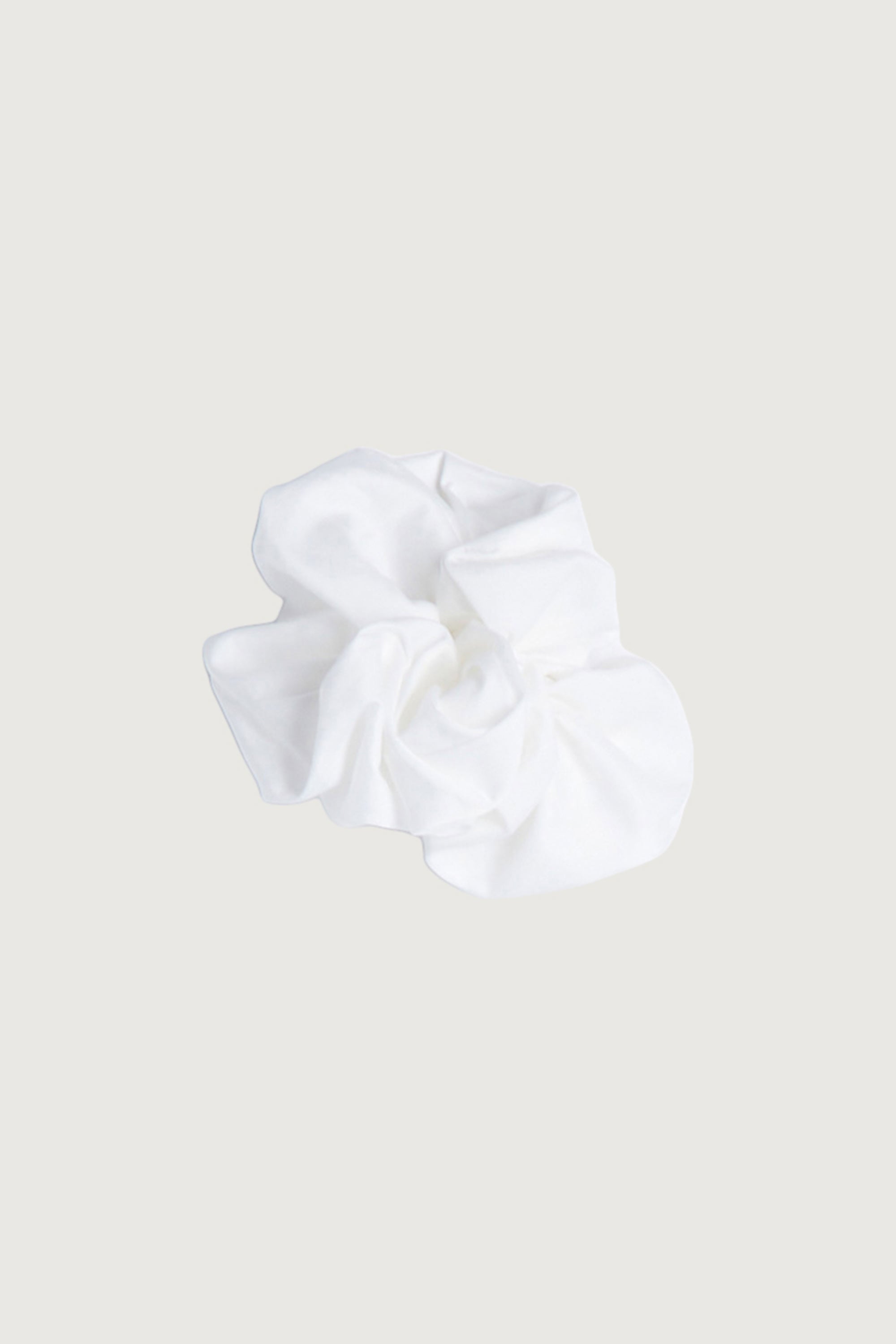 OVERSIZED SCRUNCHIE Explore Online