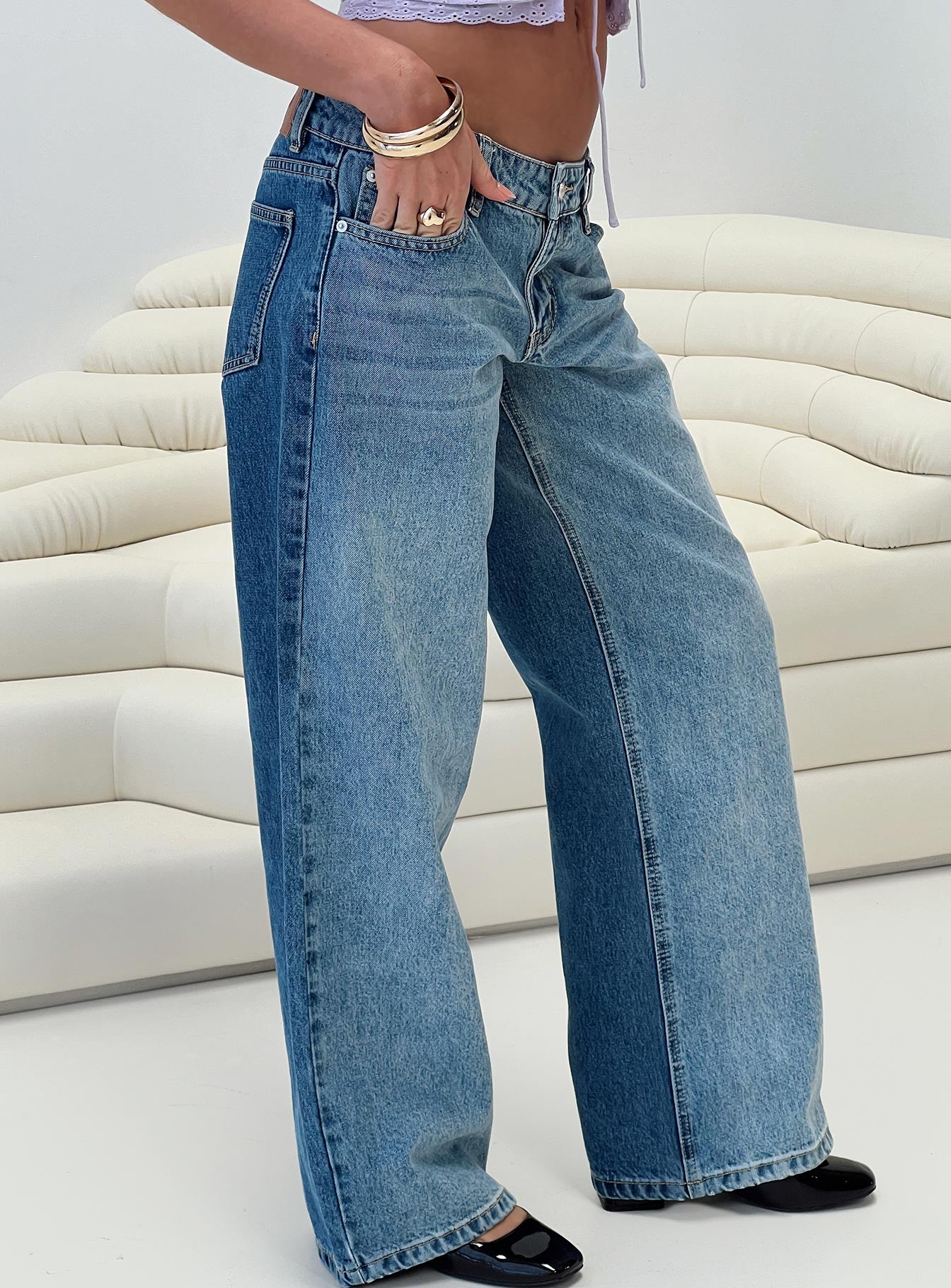 Ferris Two-toned Straight Leg Jean Blue Wash Denim Footlocker Pictures