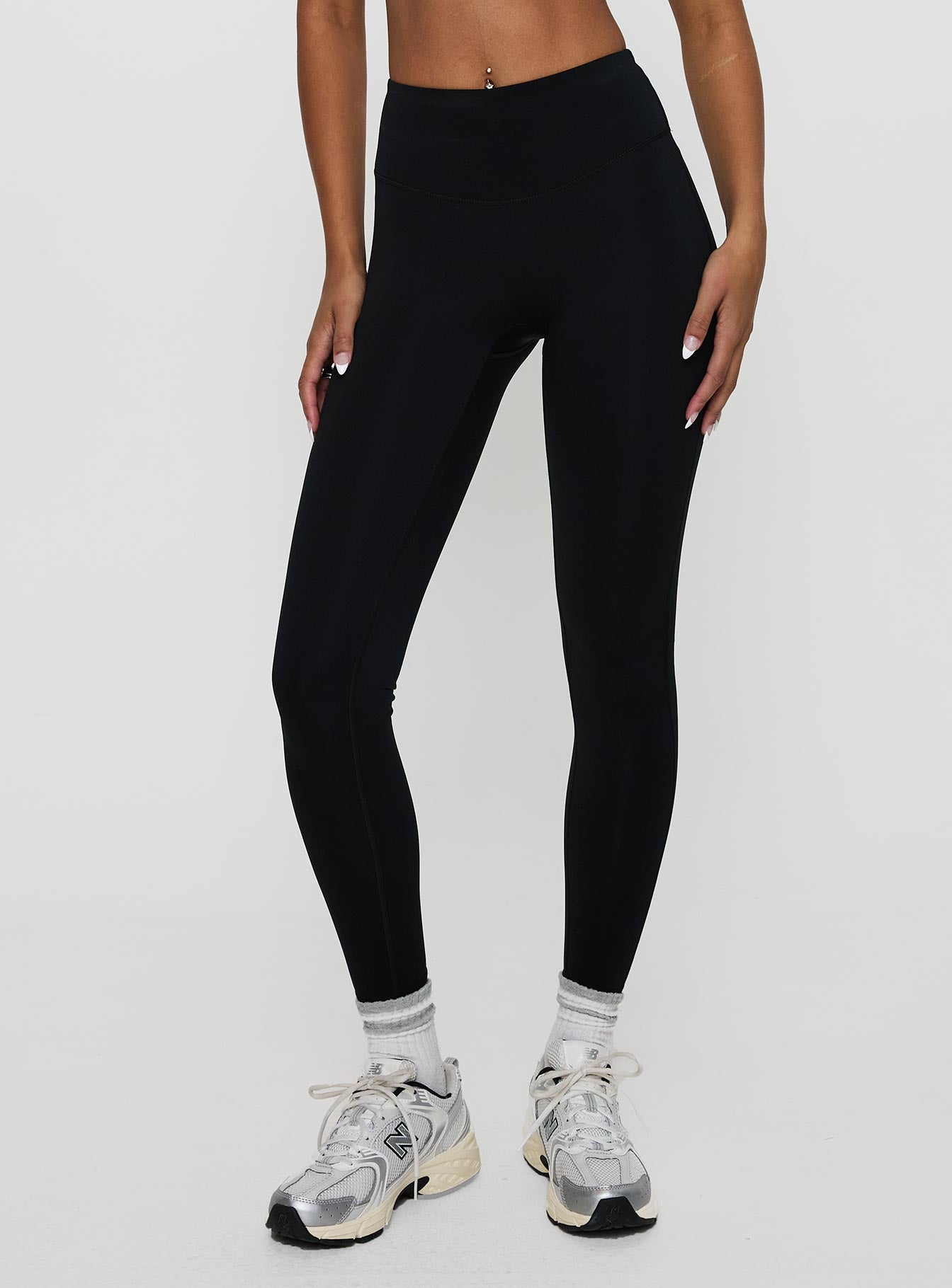 Dellah Ruched Back Leggings Black Discount Best Sale