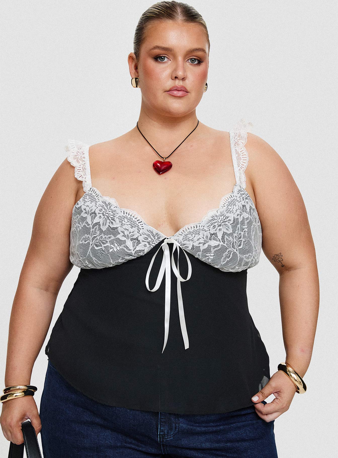 Delvonte Top Black Curve Discount Looking For