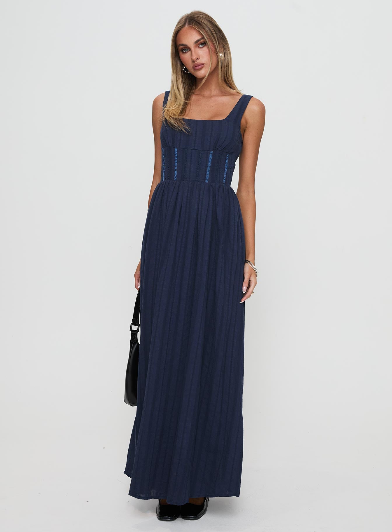 Lorinda Maxi Dress Navy Best