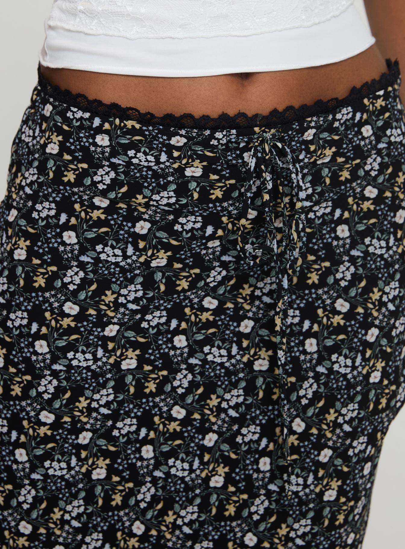 Emily Maxi Skirt Blue / Black Floral Brand New Unisex