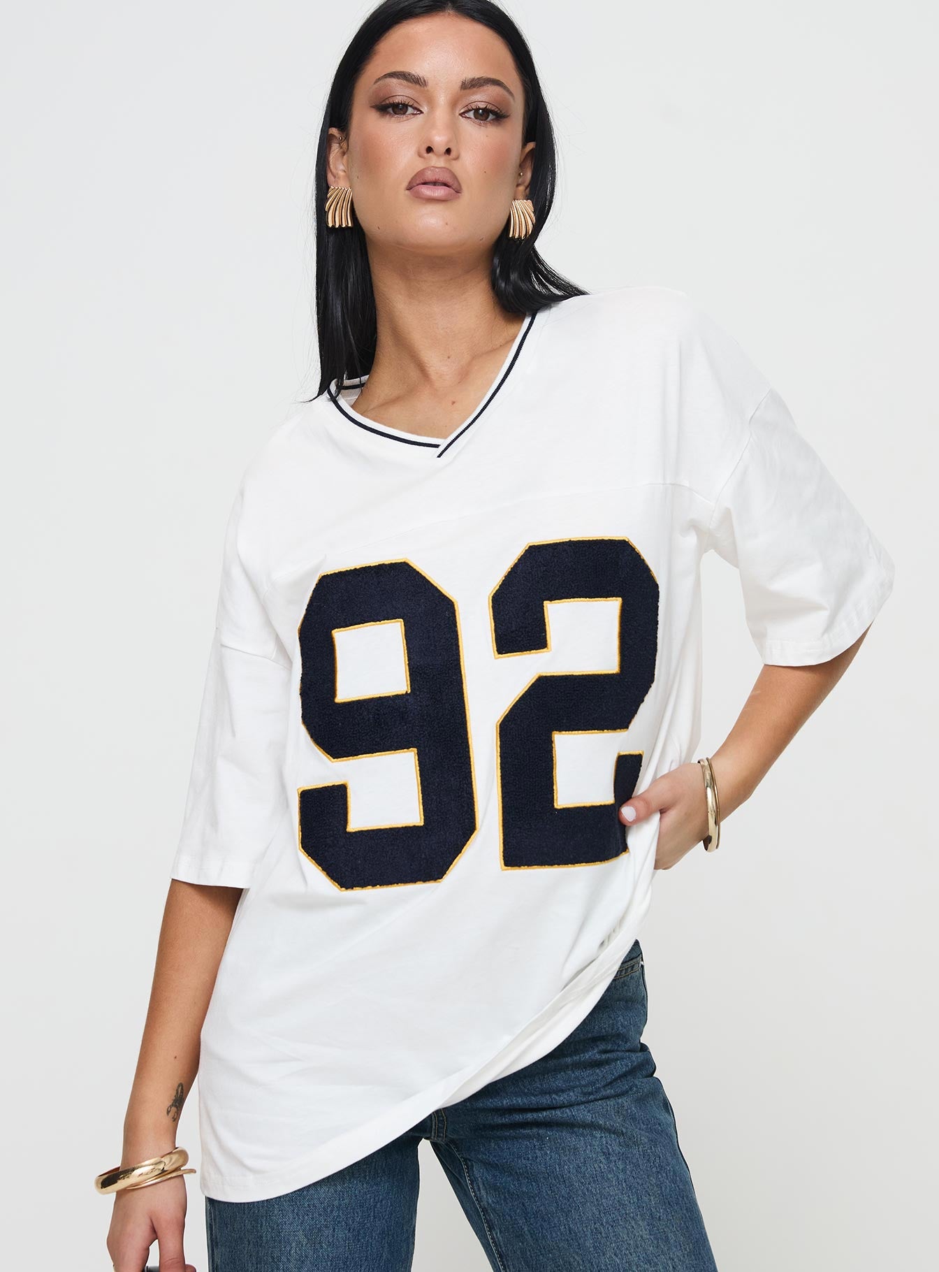 92 Charm Top White Enjoy Online