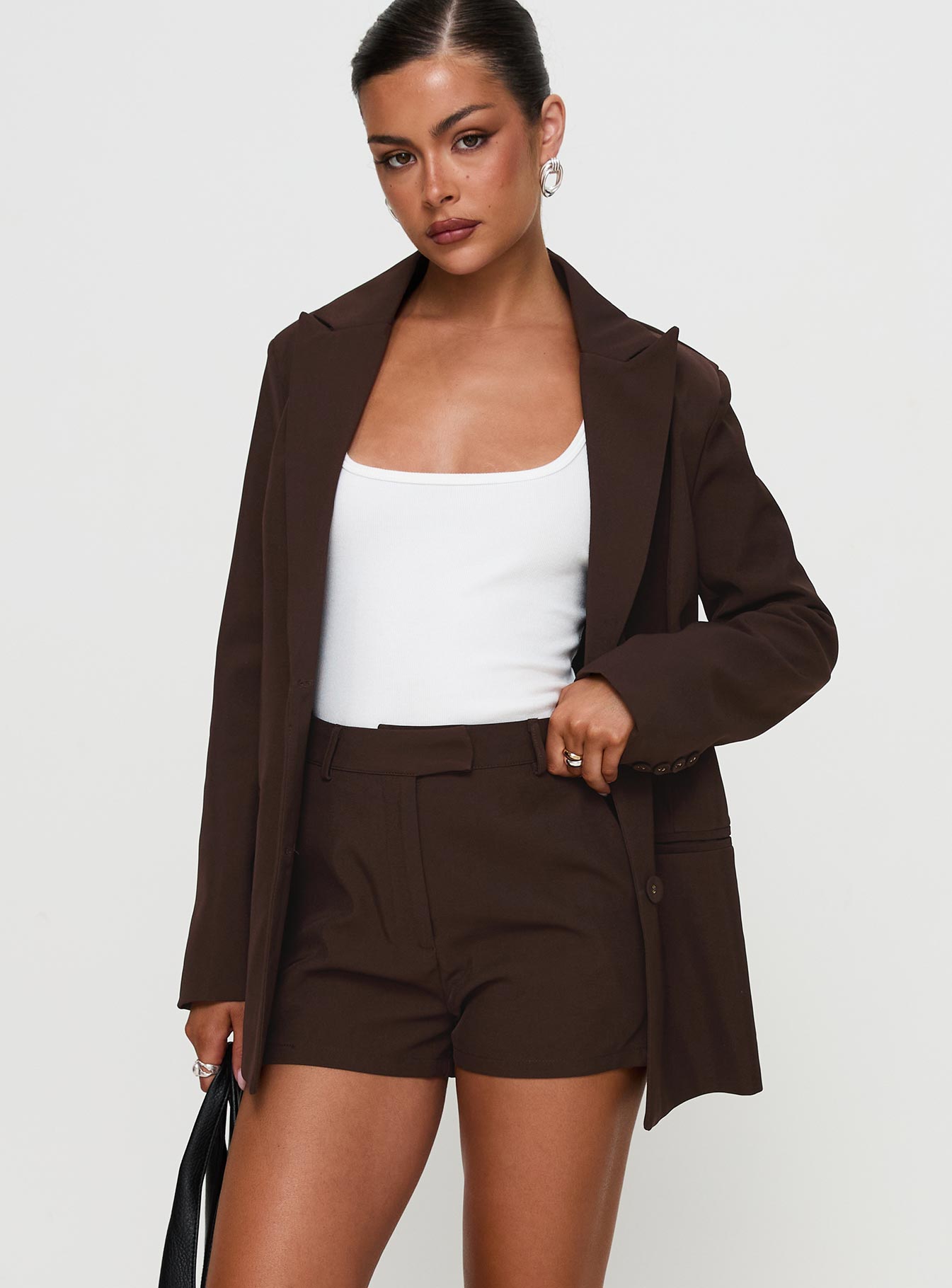 Ellerie Tailored Shorts Chocolate Best Place Online