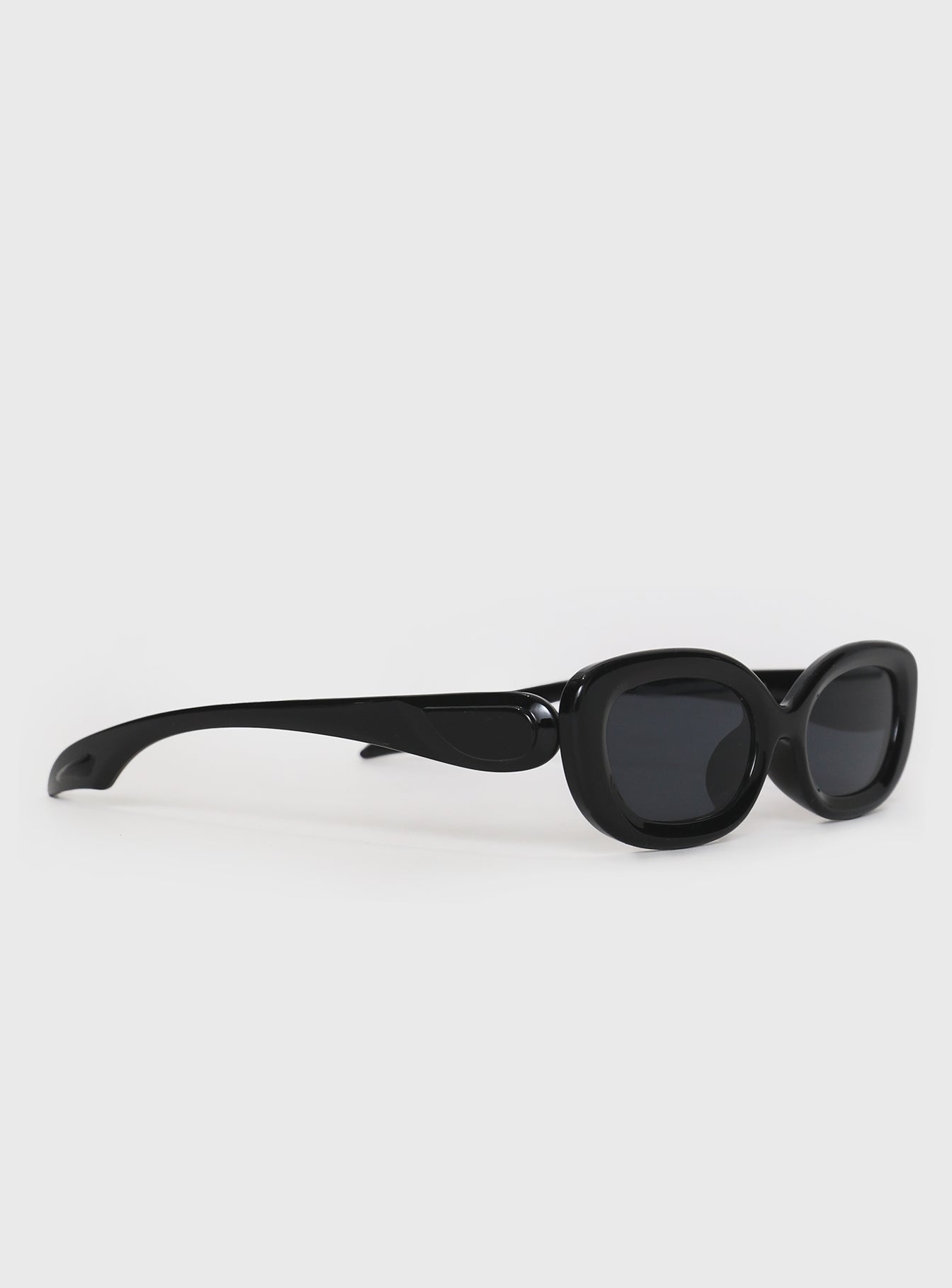 Nehemiah Sunglasses Black Perfect Cheap Online