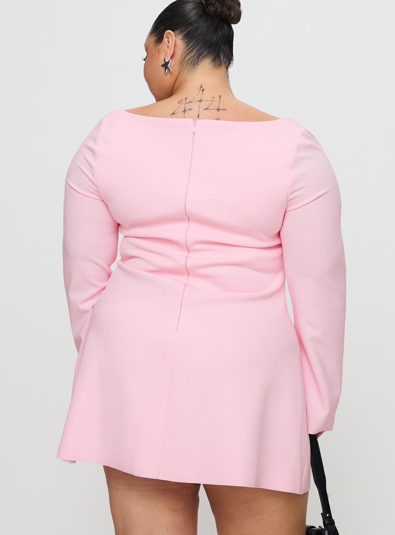 Bombshell Long Sleeve Mini Dress Pink Curve Discount Pay With Visa