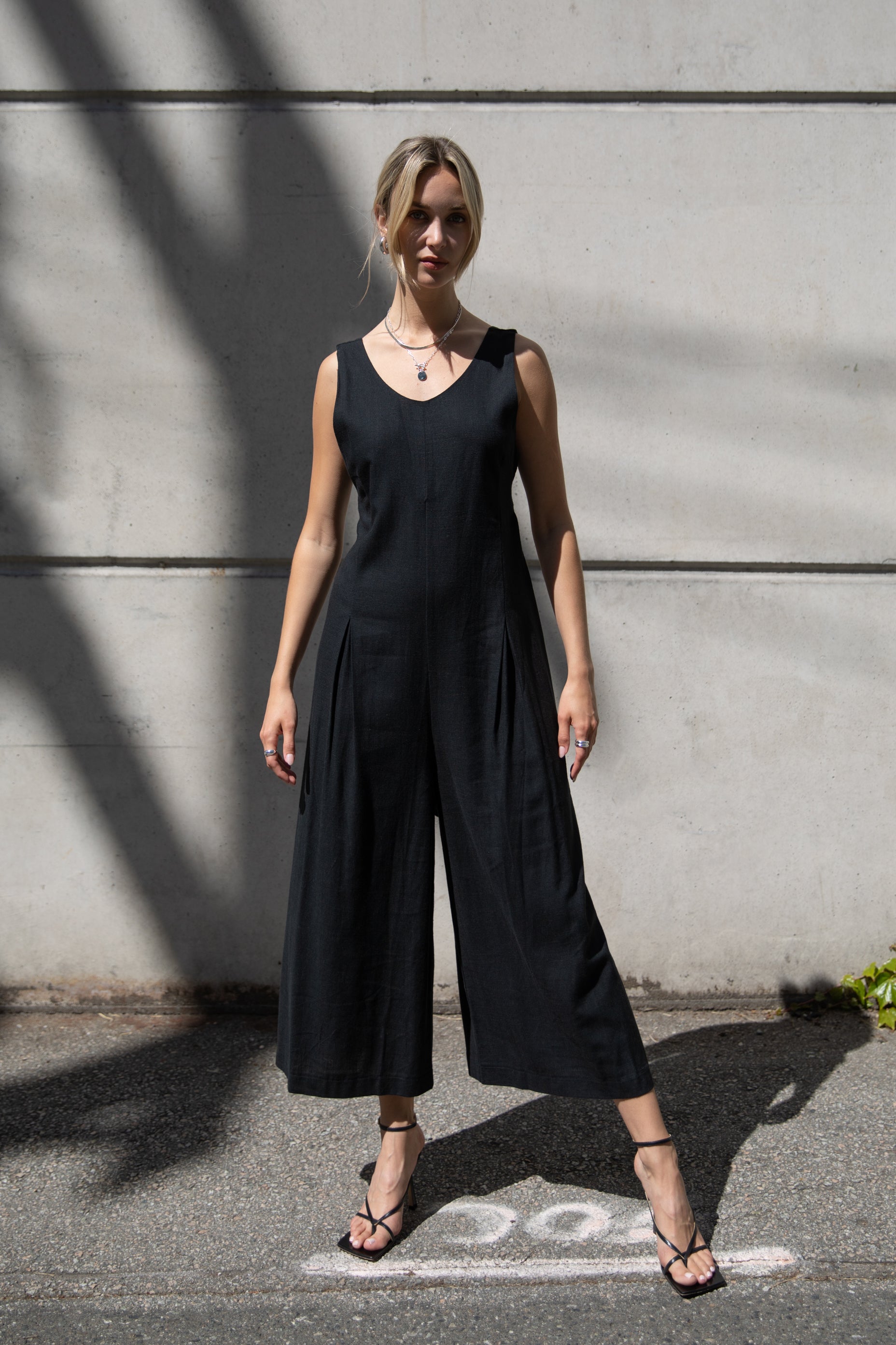 LINEN BLEND JUMPSUIT Outlet 2025 Unisex