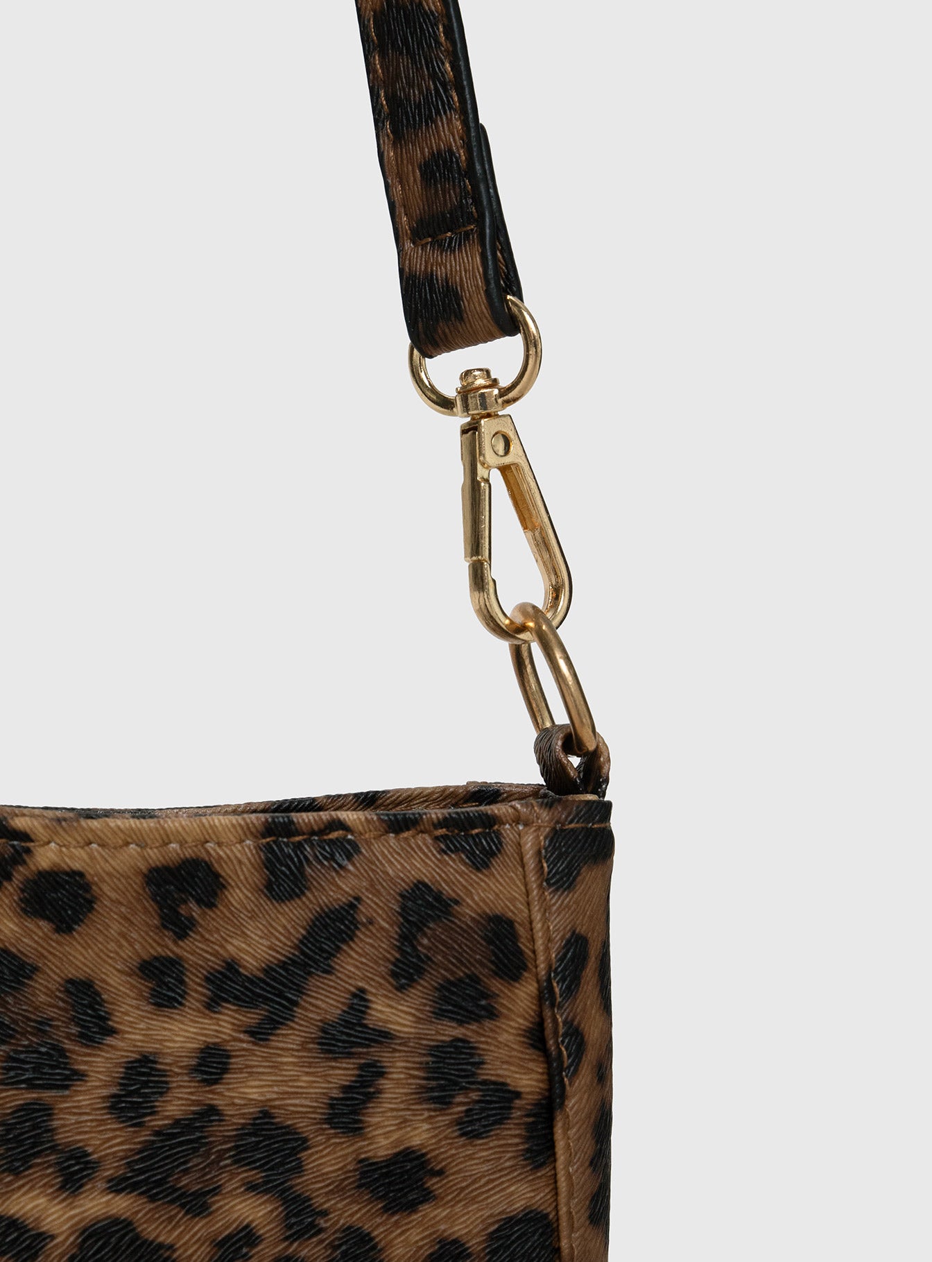 Cheeky Shoulder Bag Leopard Outlet Store Cheap Online