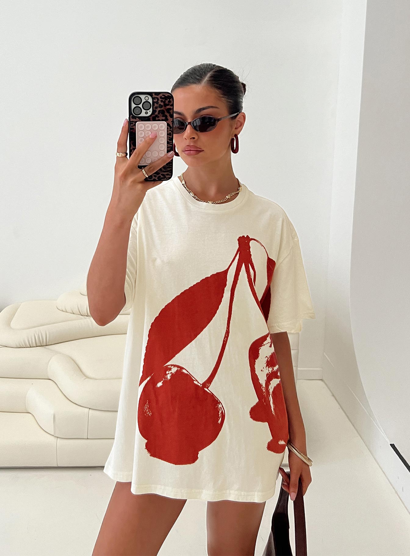 Cherrie Amore Oversized Tee White Best Place Cheap Pice