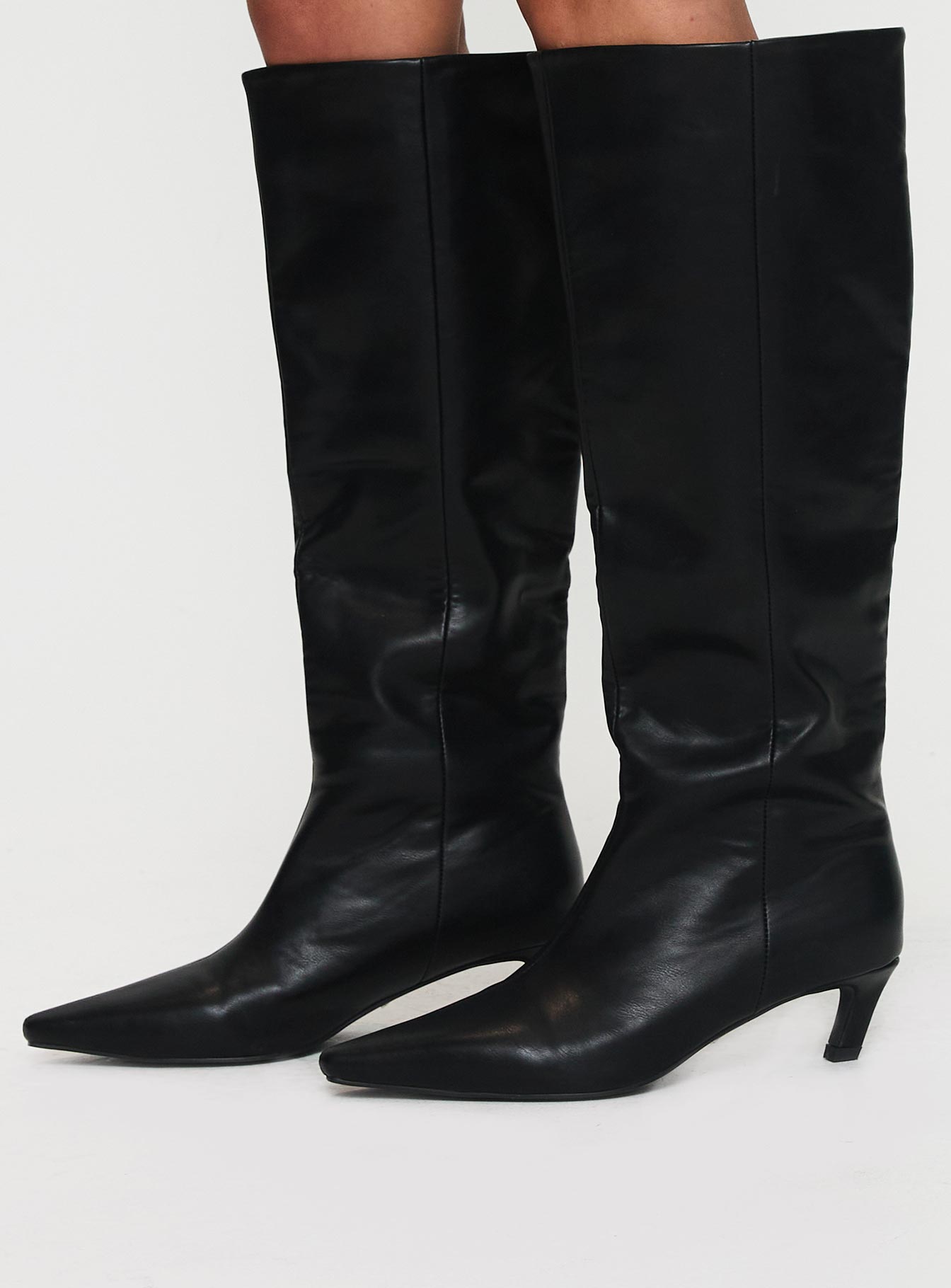 Flaura Knee High Boots Black Collections Cheap Online