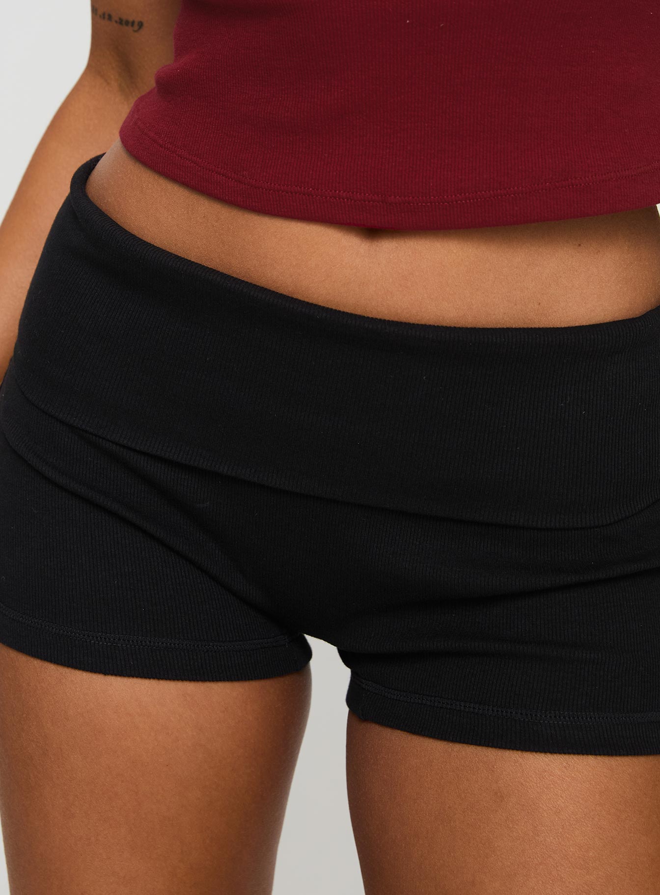 Baseline Low Rise Rib Shorts Black Manchester For Sale