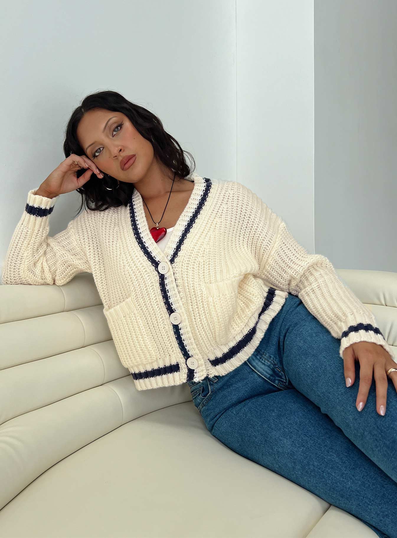 Tavian Knit Cardigan Navy / Cream Outlet Locations