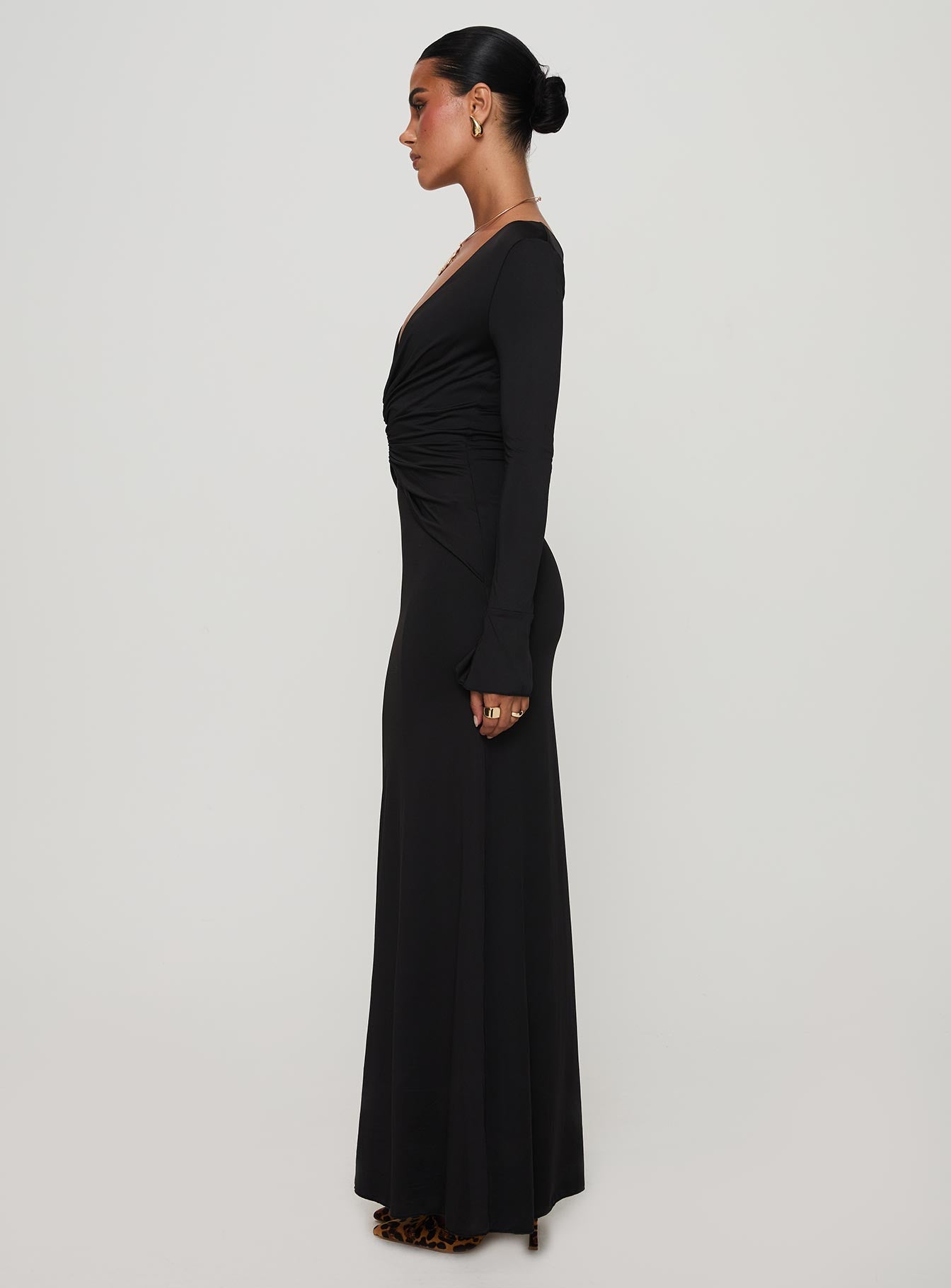 Lezure Plunge Long Sleeve Maxi Dress Black Cost Cheap Online