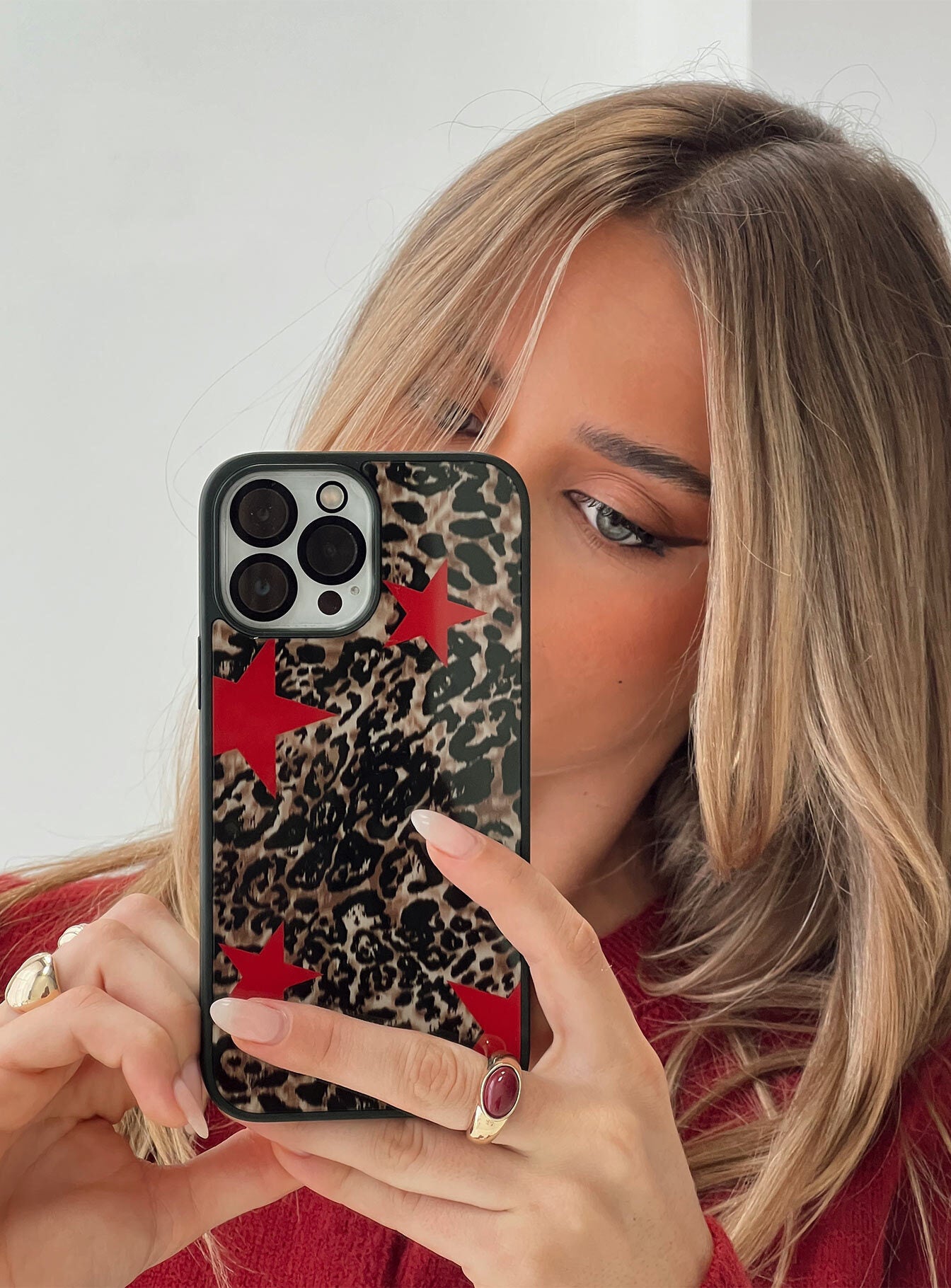 Unfolding iPhone Case Leopard Release Dates Sale Online