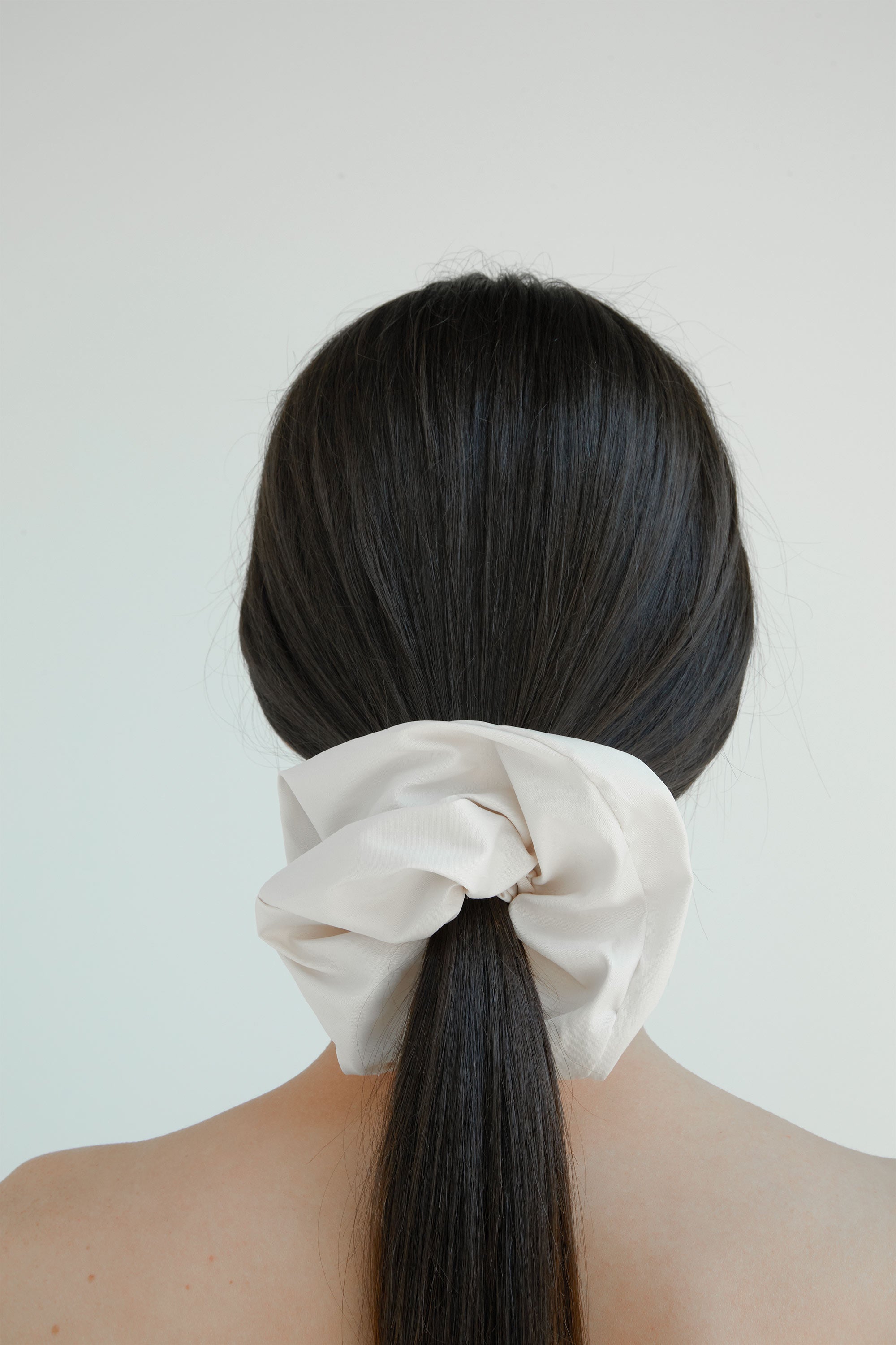 OVERSIZED SCRUNCHIE Explore Online