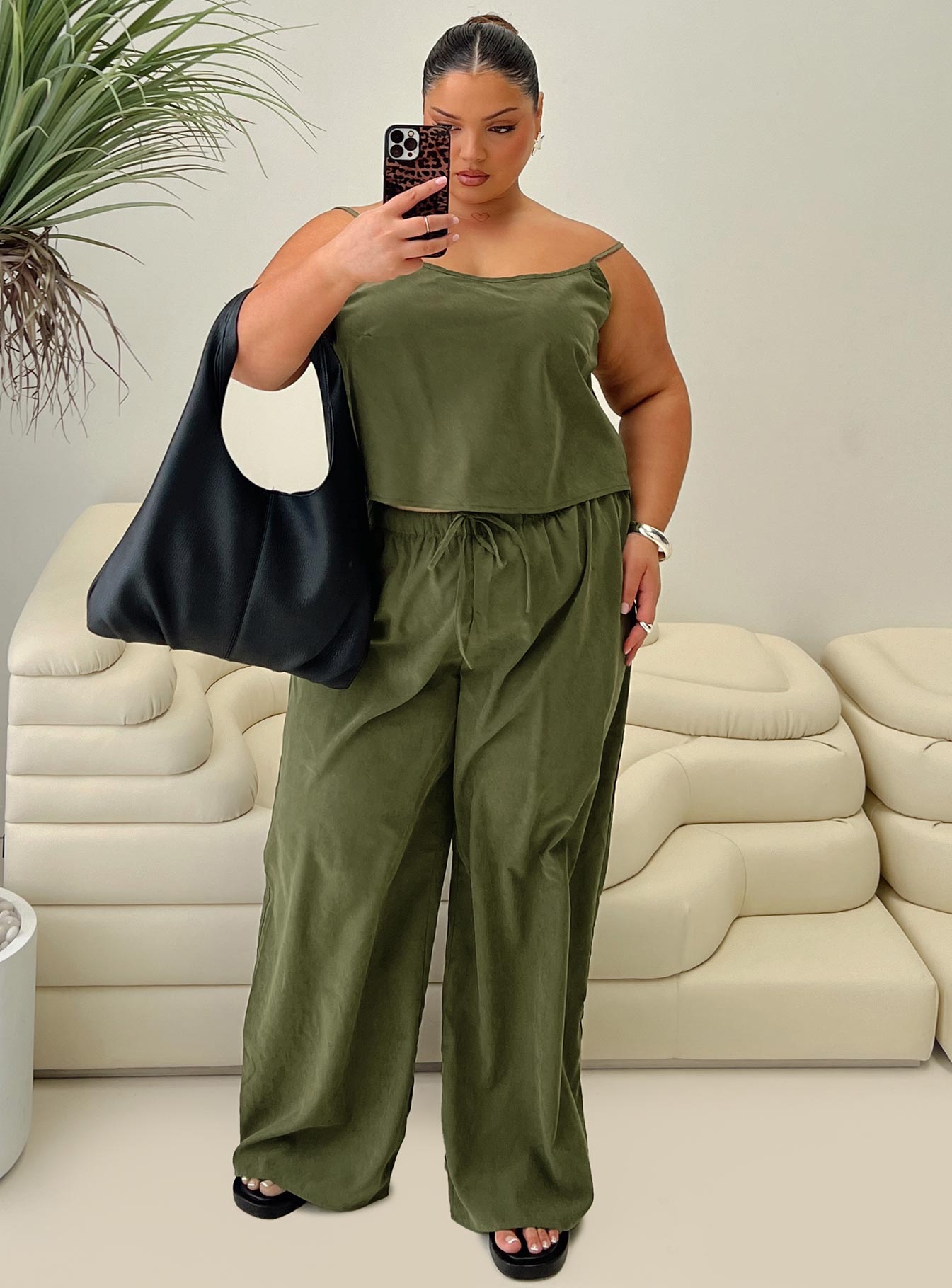 Paigey Set Khaki Curve Clearance Pre Order