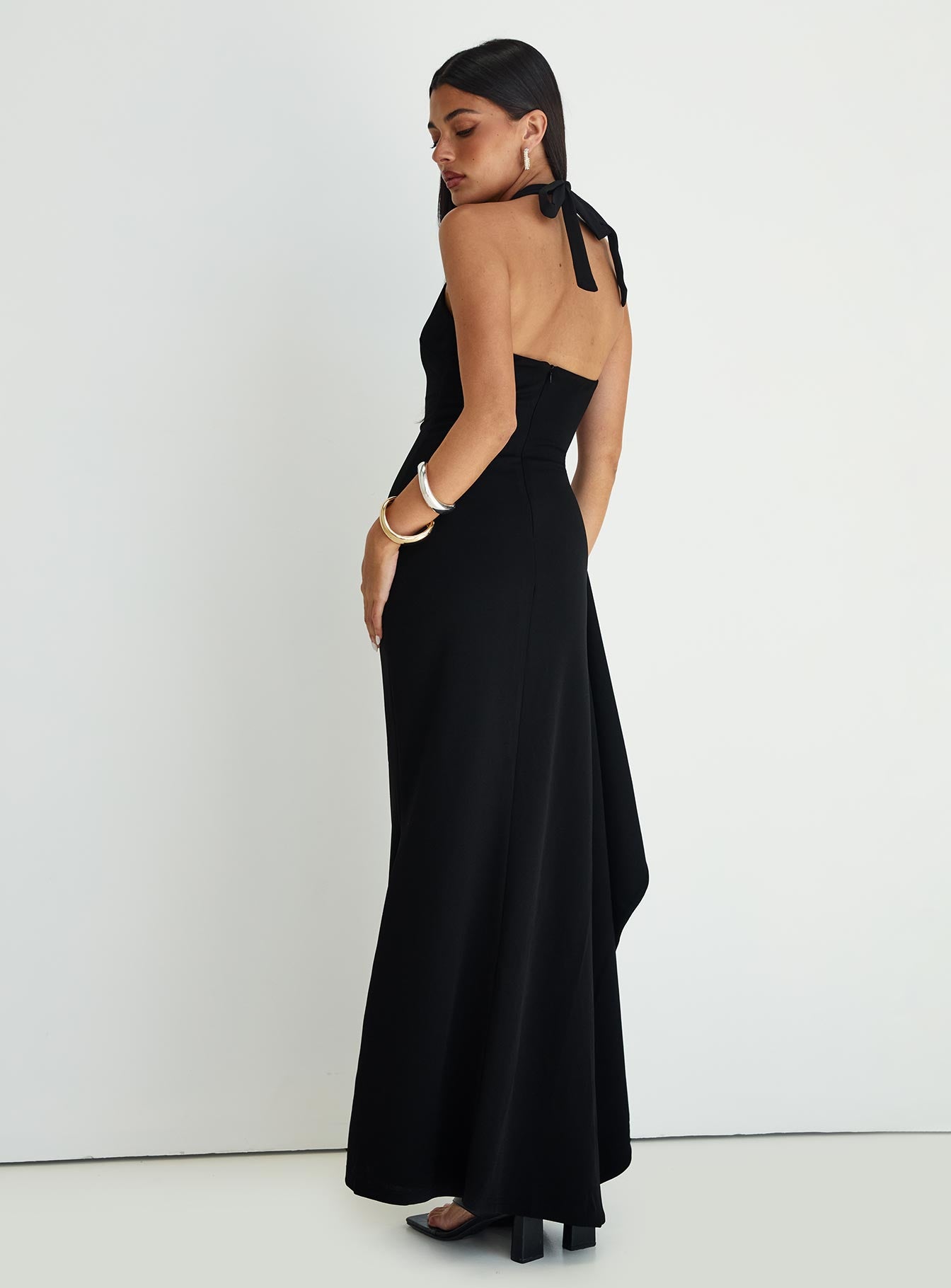 Guisefene Halter Maxi Dress Black Outlet Manchester