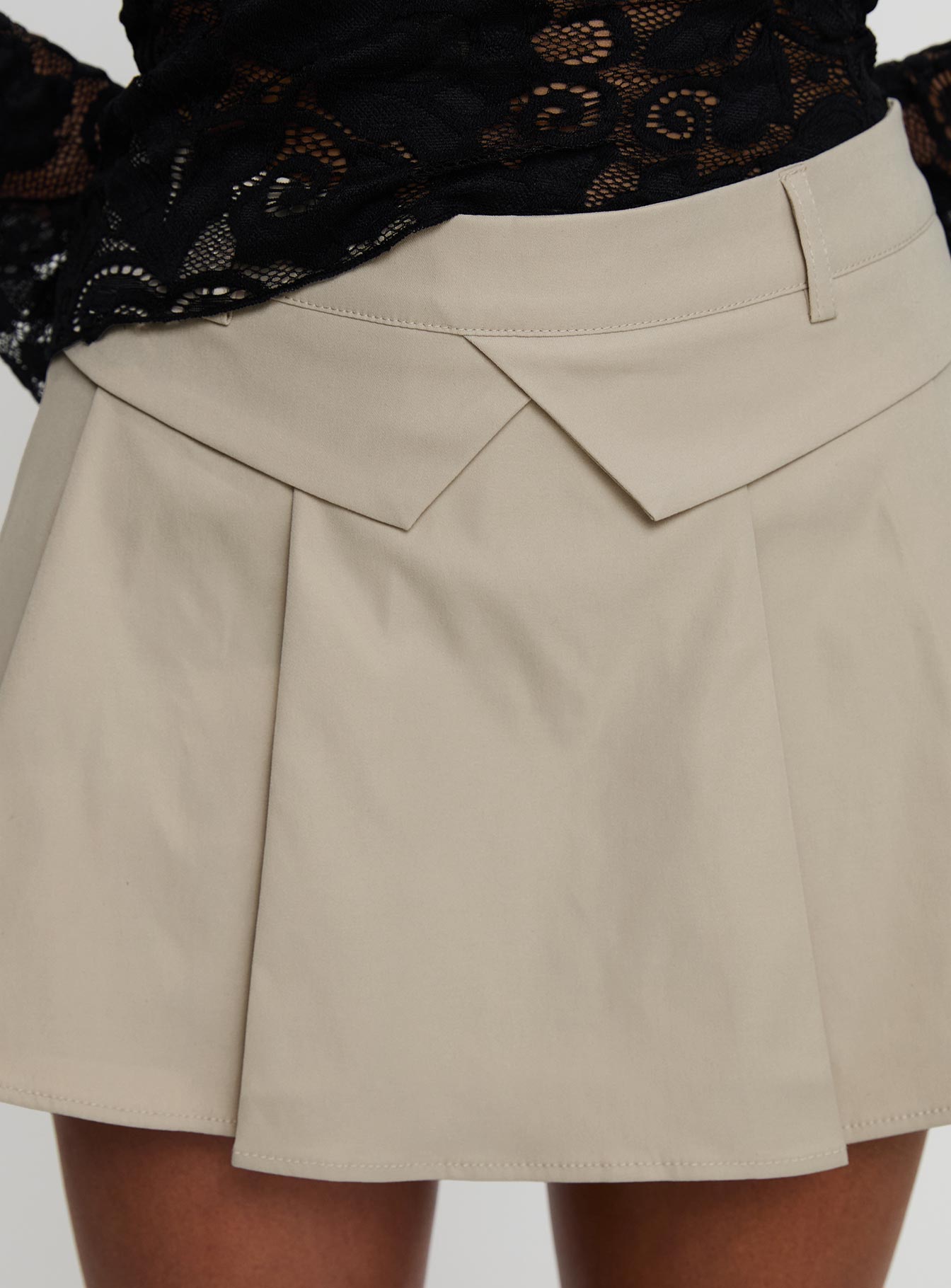 Khaite Pleated Mini Skirt Beige Sale Release Dates